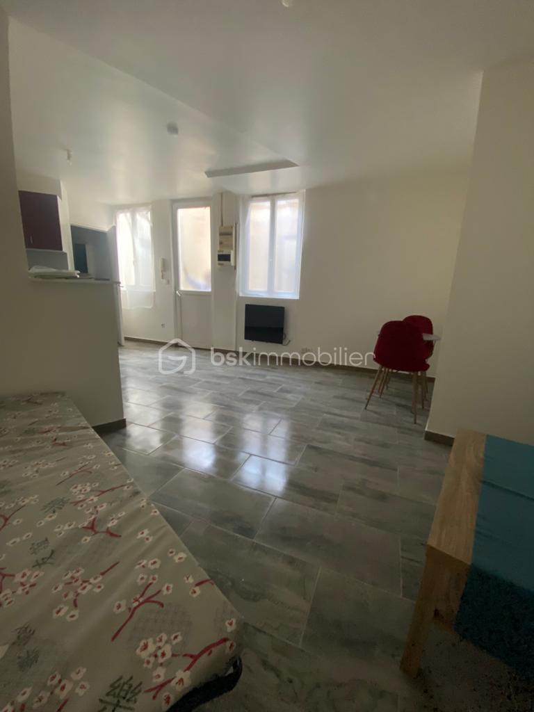 Immeuble mixte de 265 m² - IMG-20260129-WA0005.jpg