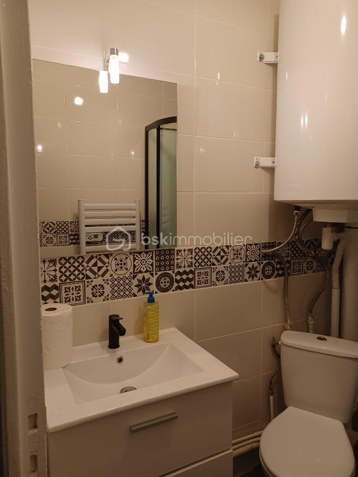 Immeuble mixte de 265 m² - IMG-20260129-WA0021.jpg