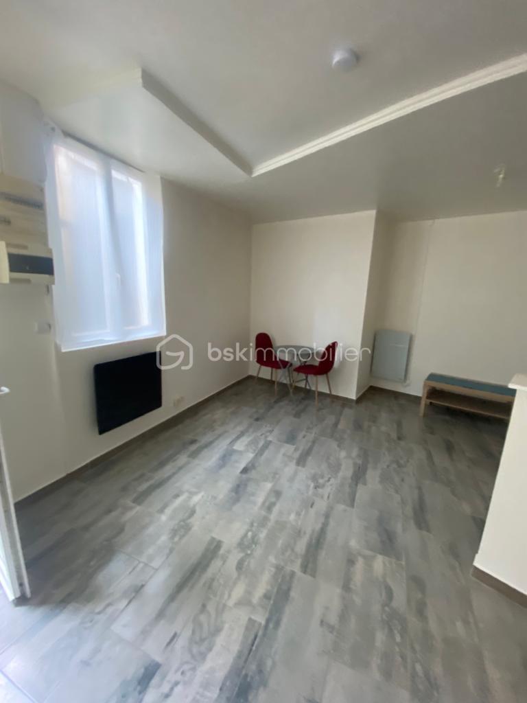 Immeuble mixte de 265 m² - IMG-20260129-WA0009.jpg