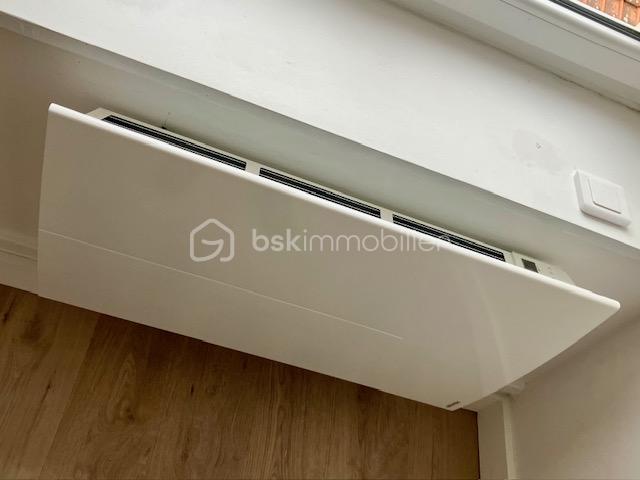 Immeuble de 190 m² - buret 1 radiateur.jpg