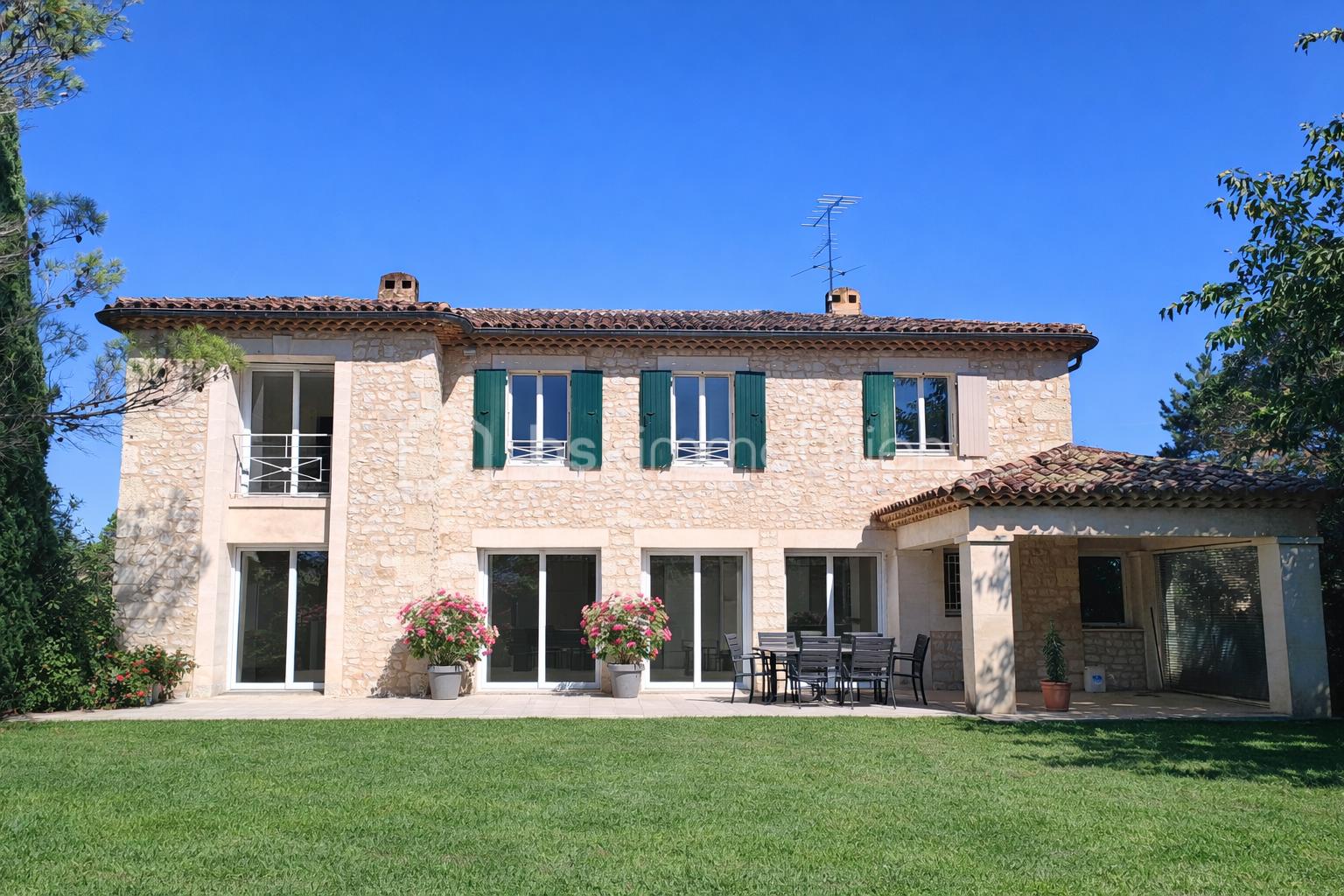 MONTELIMAR EMILIE BROCHE BSK IMMOBILIER 0629326964 (3).png