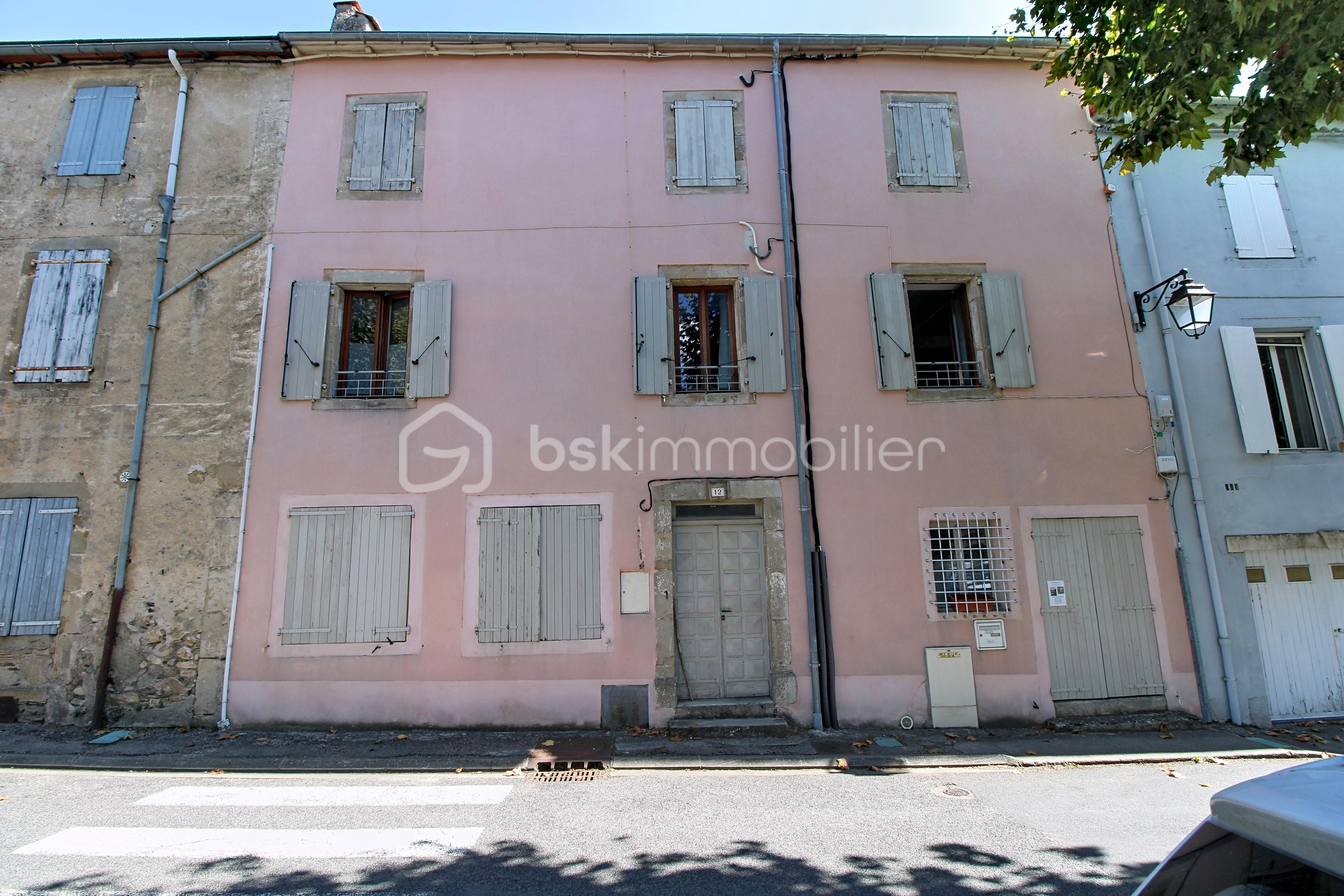 Maison d hote de 190 m² - demo-tour-10-main-street_00001.jpeg