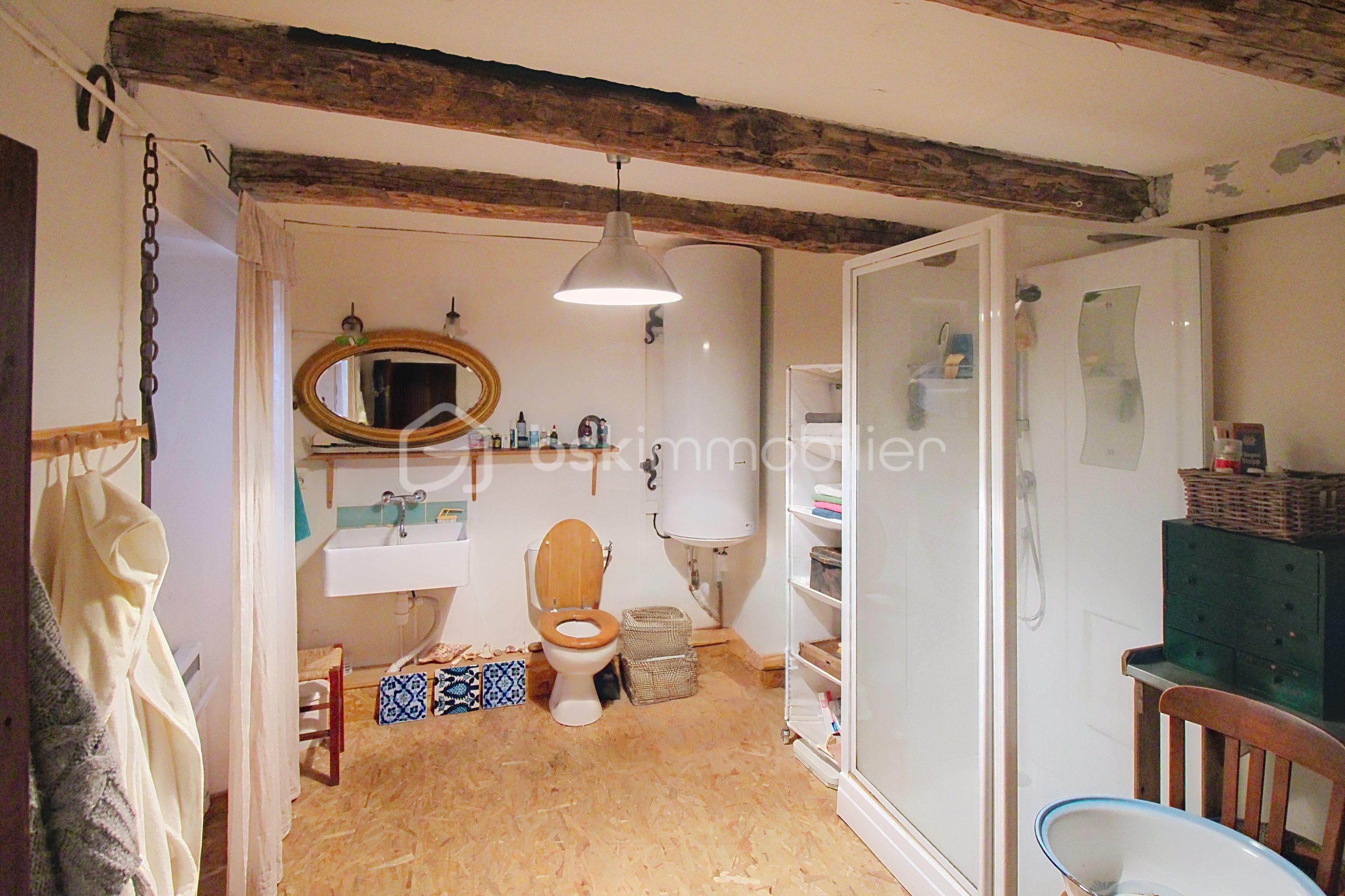 Maison d hote de 190 m² - demo-tour-10-main-street_00201.jpeg