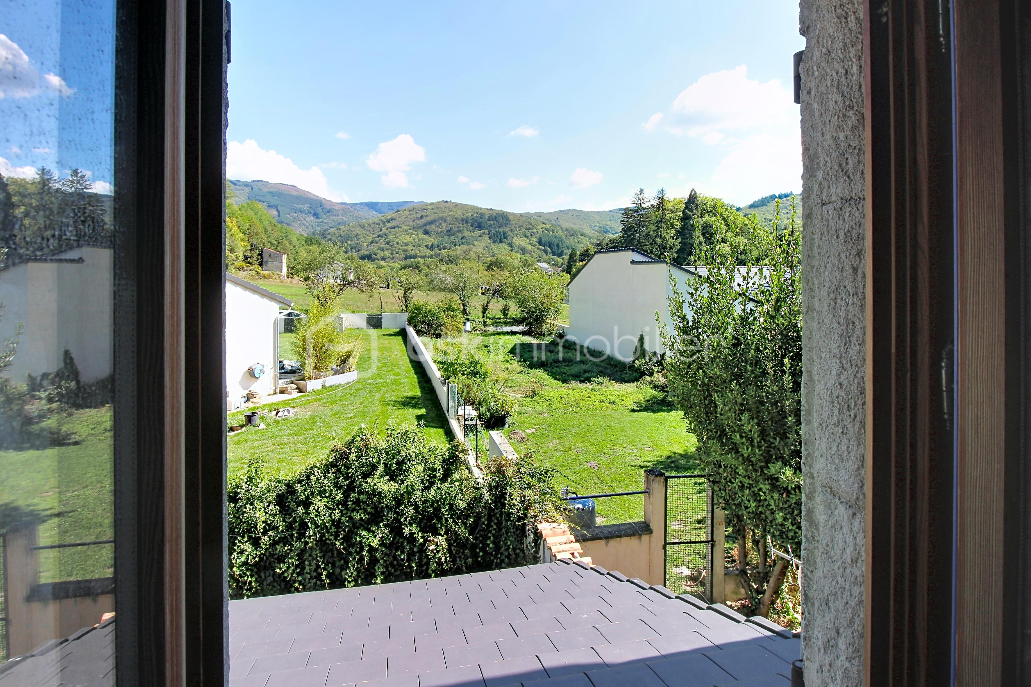 Maison d hote de 190 m² - demo-tour-10-main-street_00106.jpeg