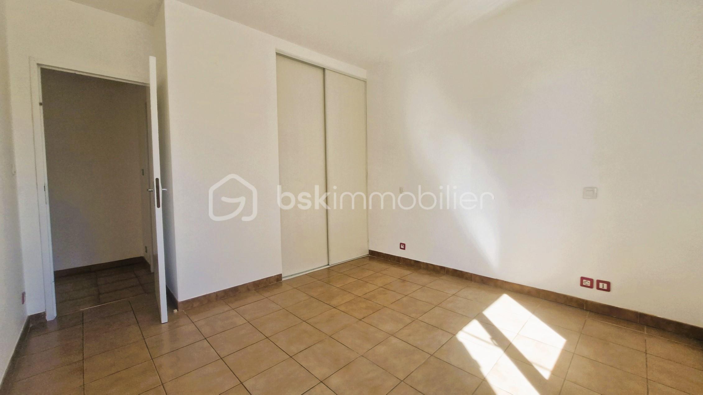 Chambre 1Lum (4).jpg