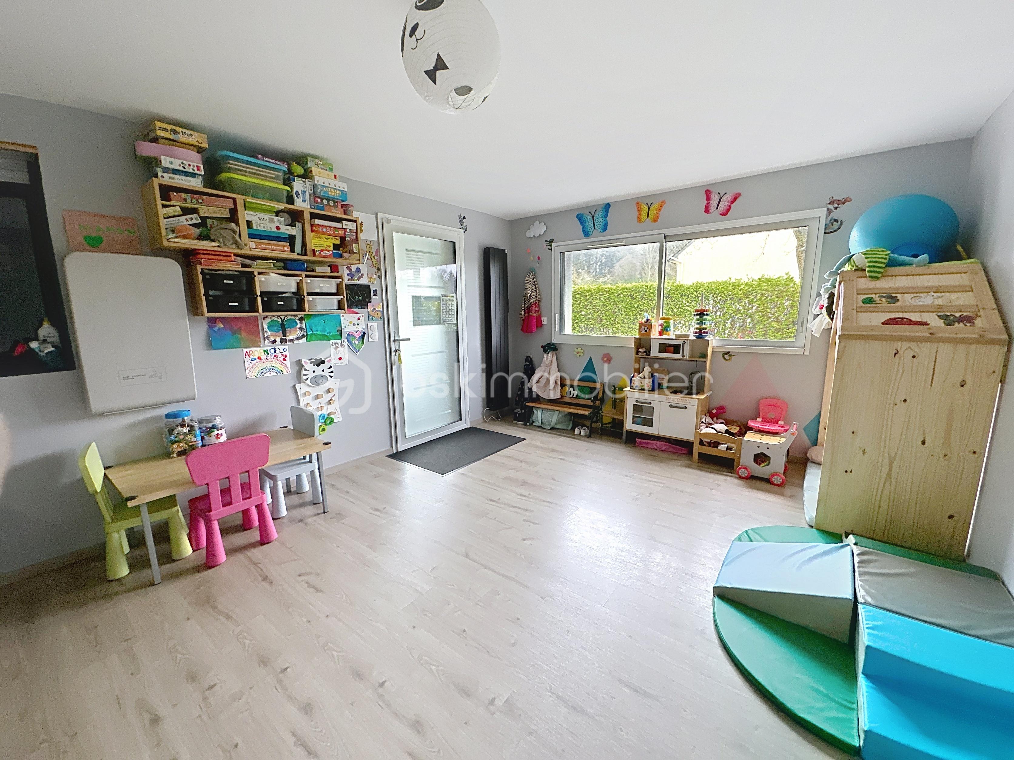 Maison de 230 m² - st-urbain_00015_db289cd.jpg
