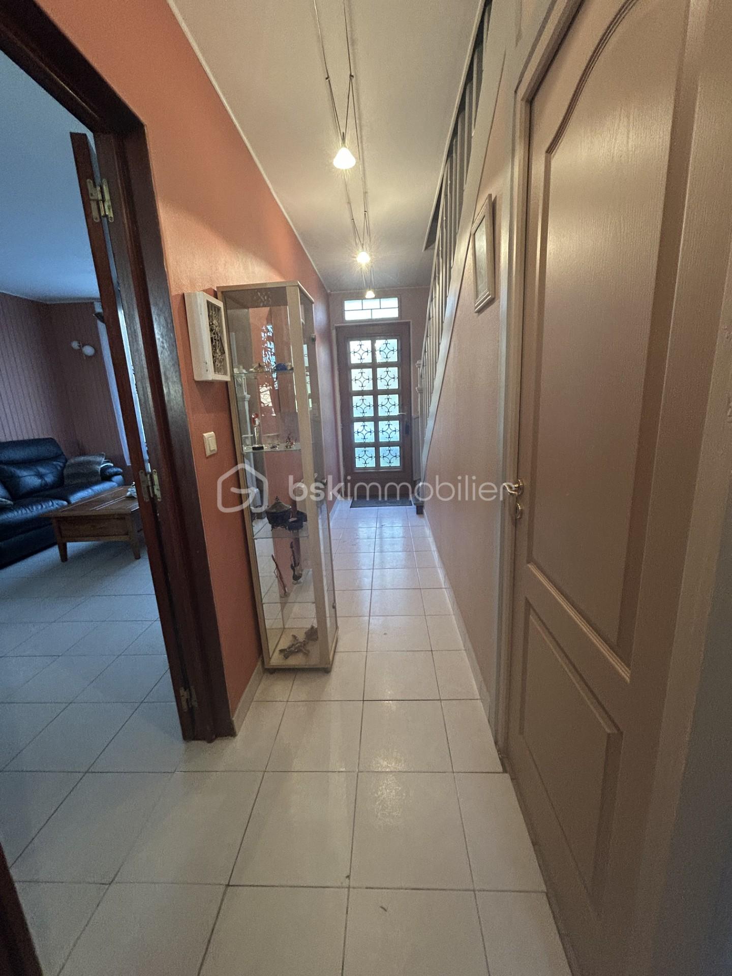 Maison de 86 m² - PHOTO 16 ENTREE.jpg