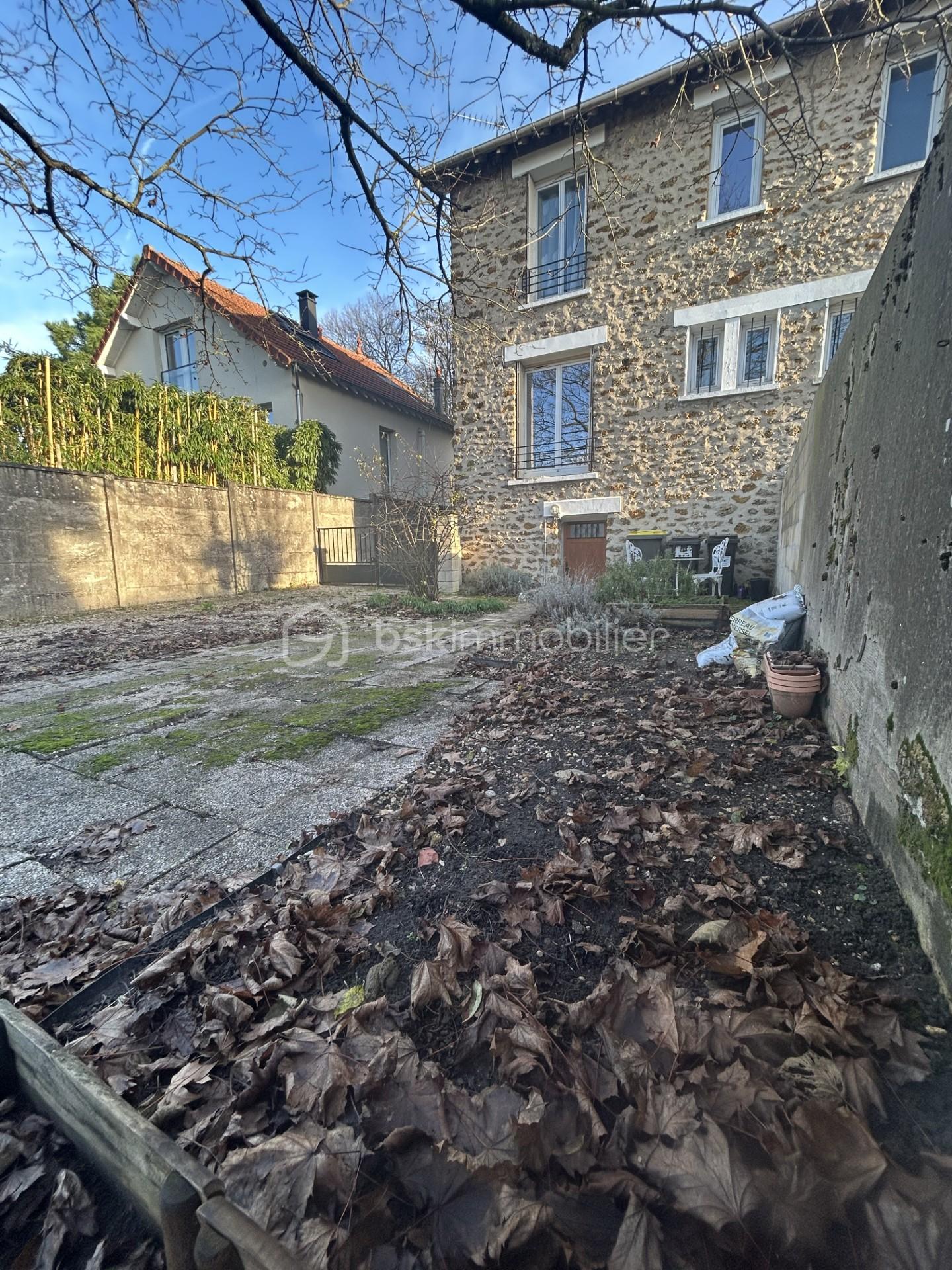 Maison de 86 m² - PHOTO 9 DEVANTURE EXT.jpg