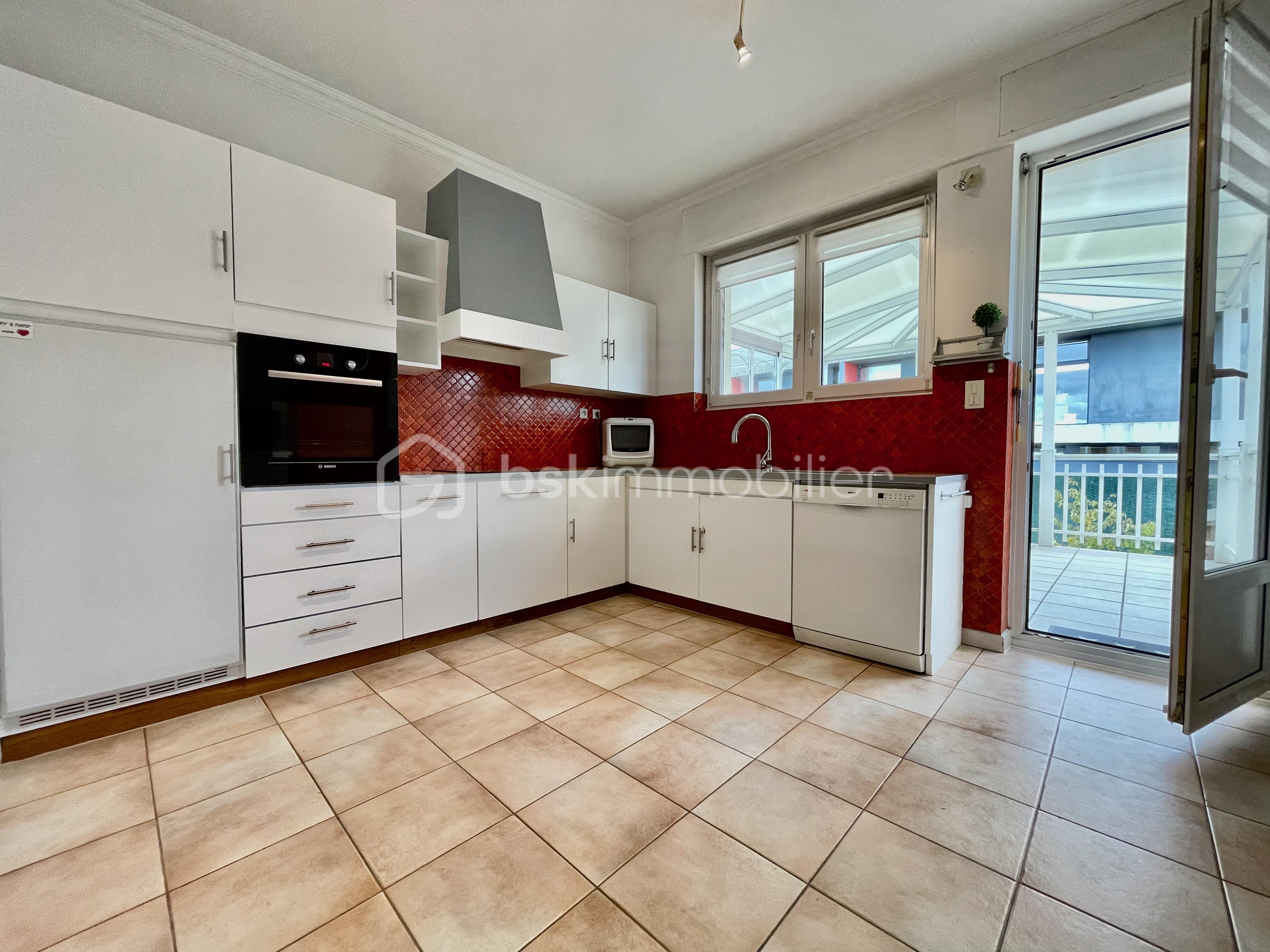 Maison de 214 m² - Cuisine.jpeg