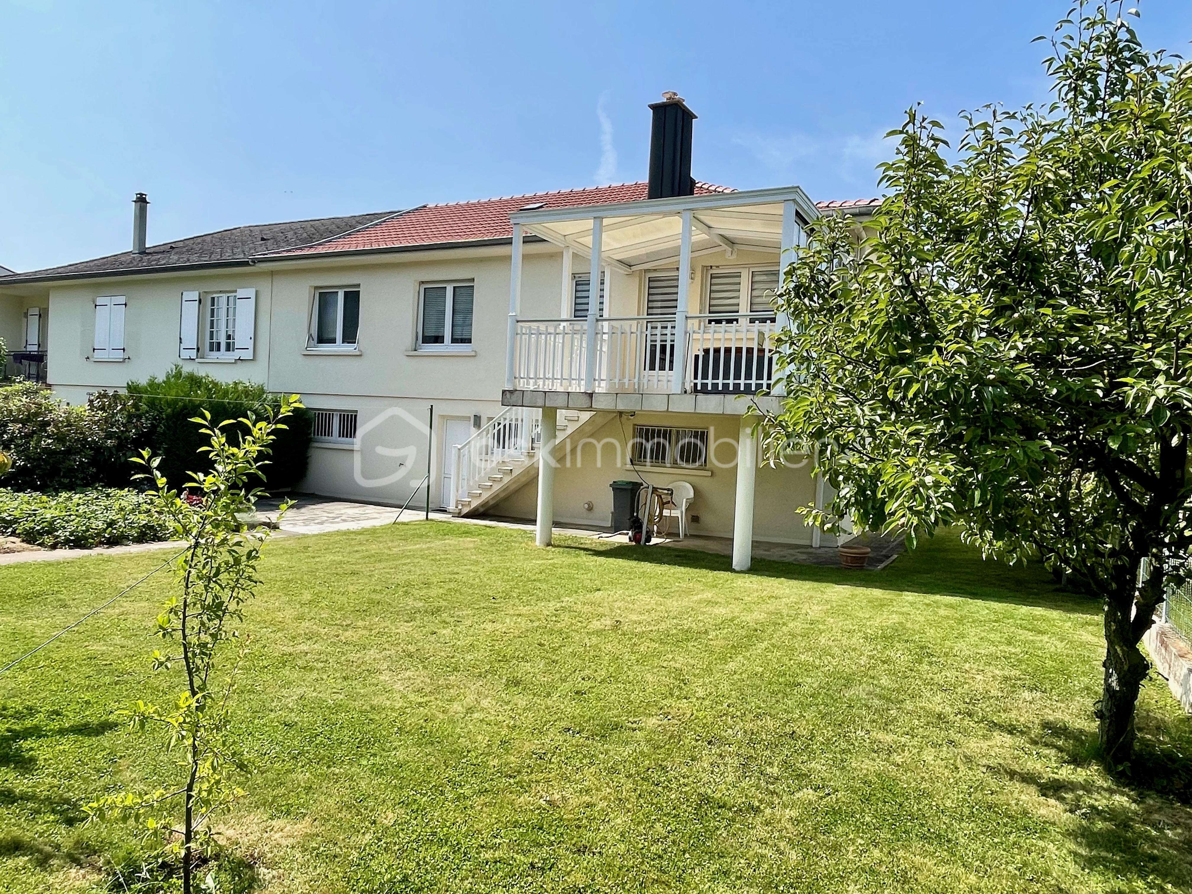 Maison de 214 m² - Facadearriere.jpeg