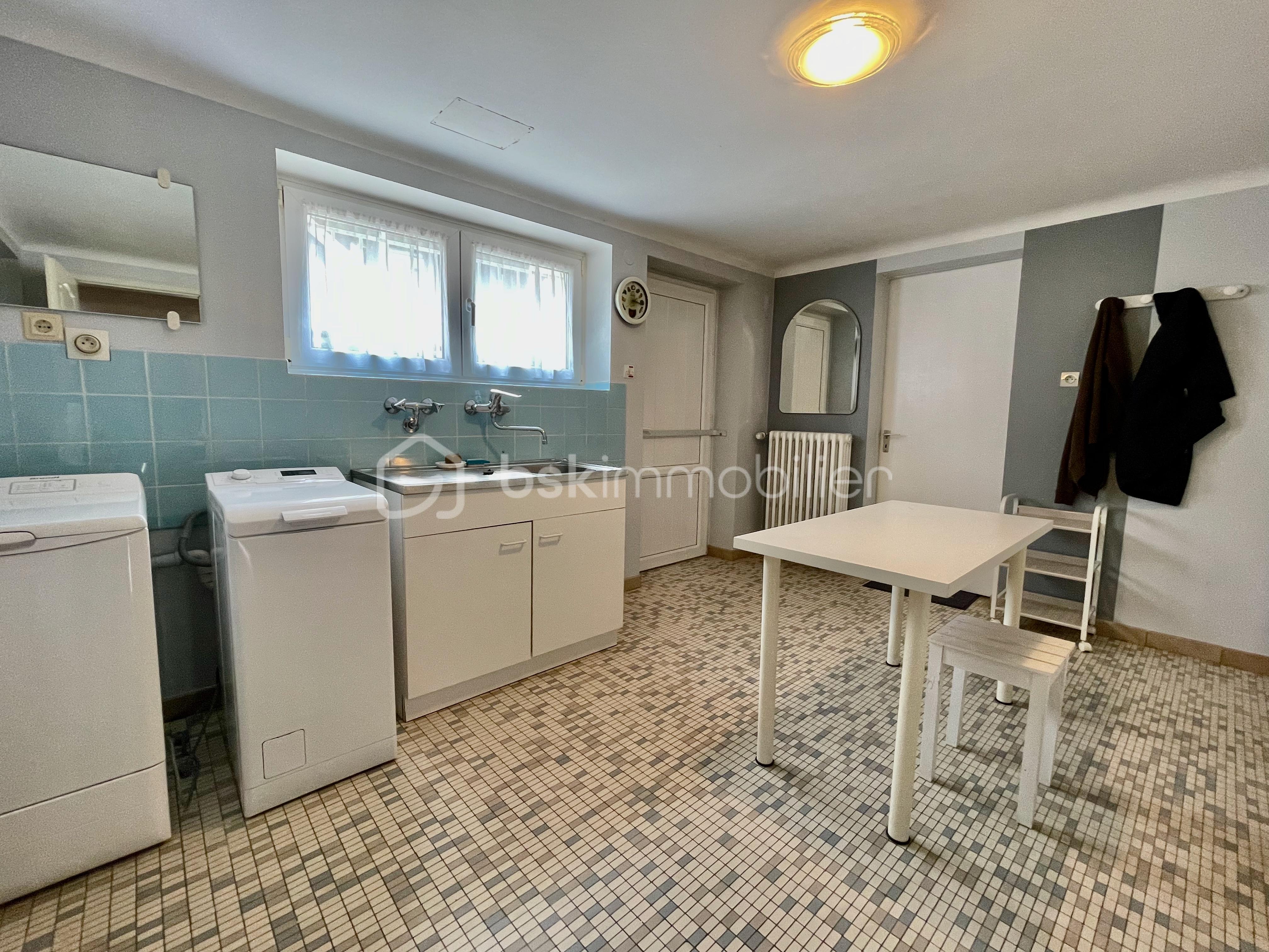 Maison de 214 m² - Buanderie.jpeg