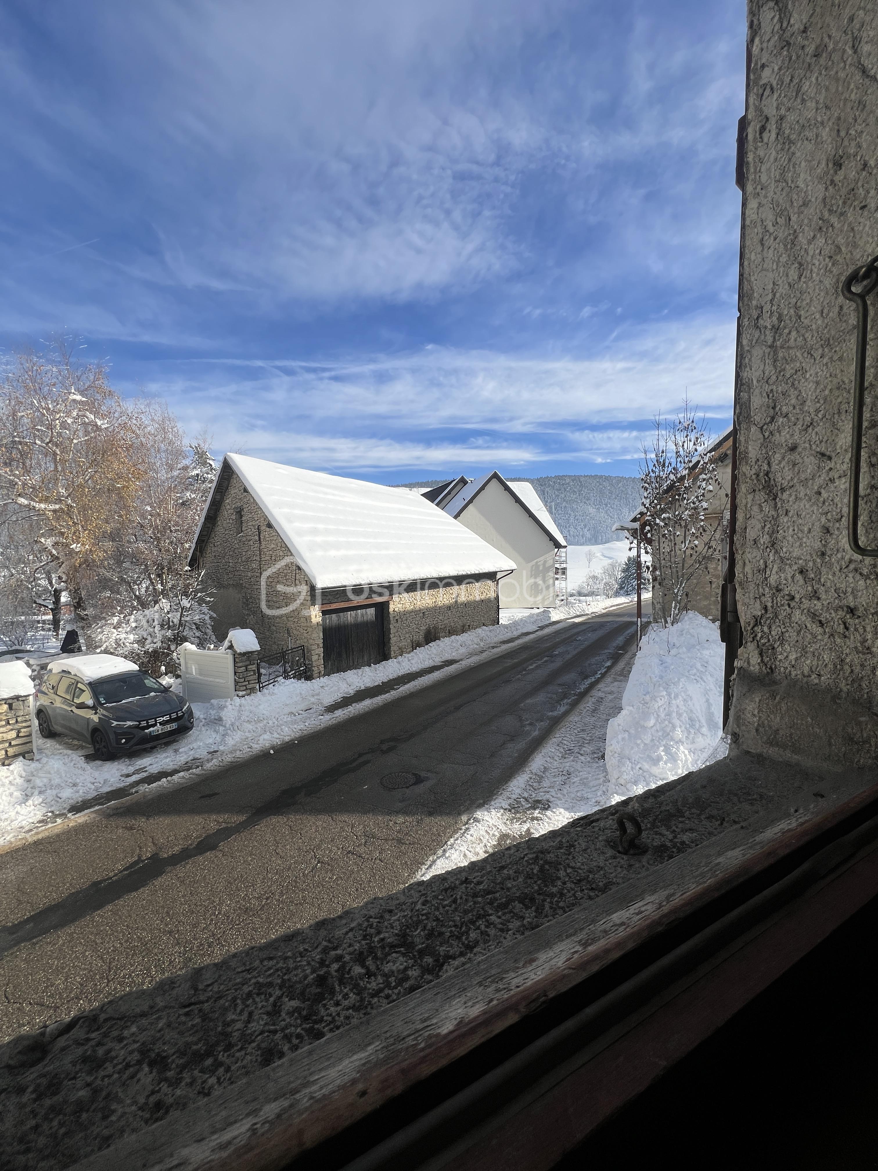 Maison ancienne de 120 m² - vue-depuis-fenetre-chambre.JPG