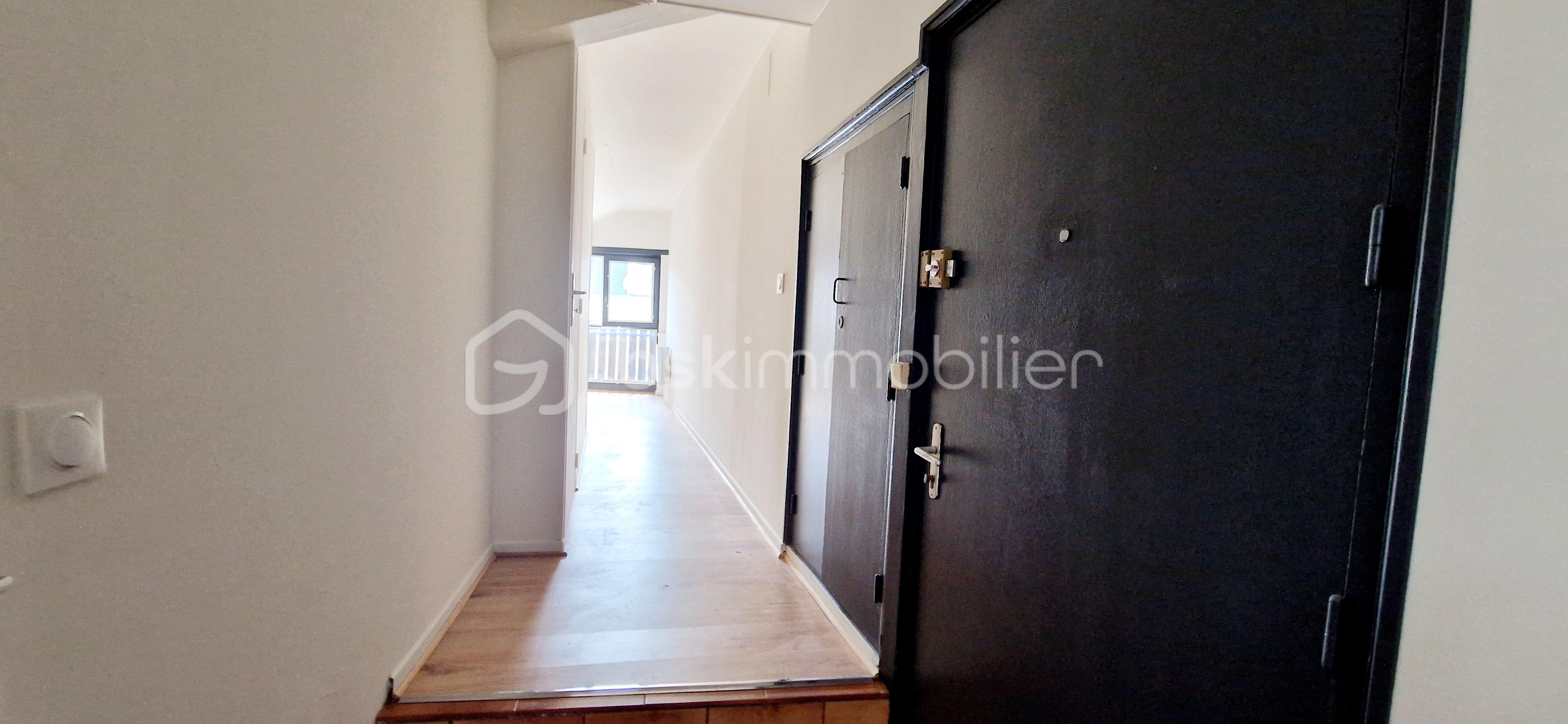 Appartement de 28 m² - 20250911_150122.jpg