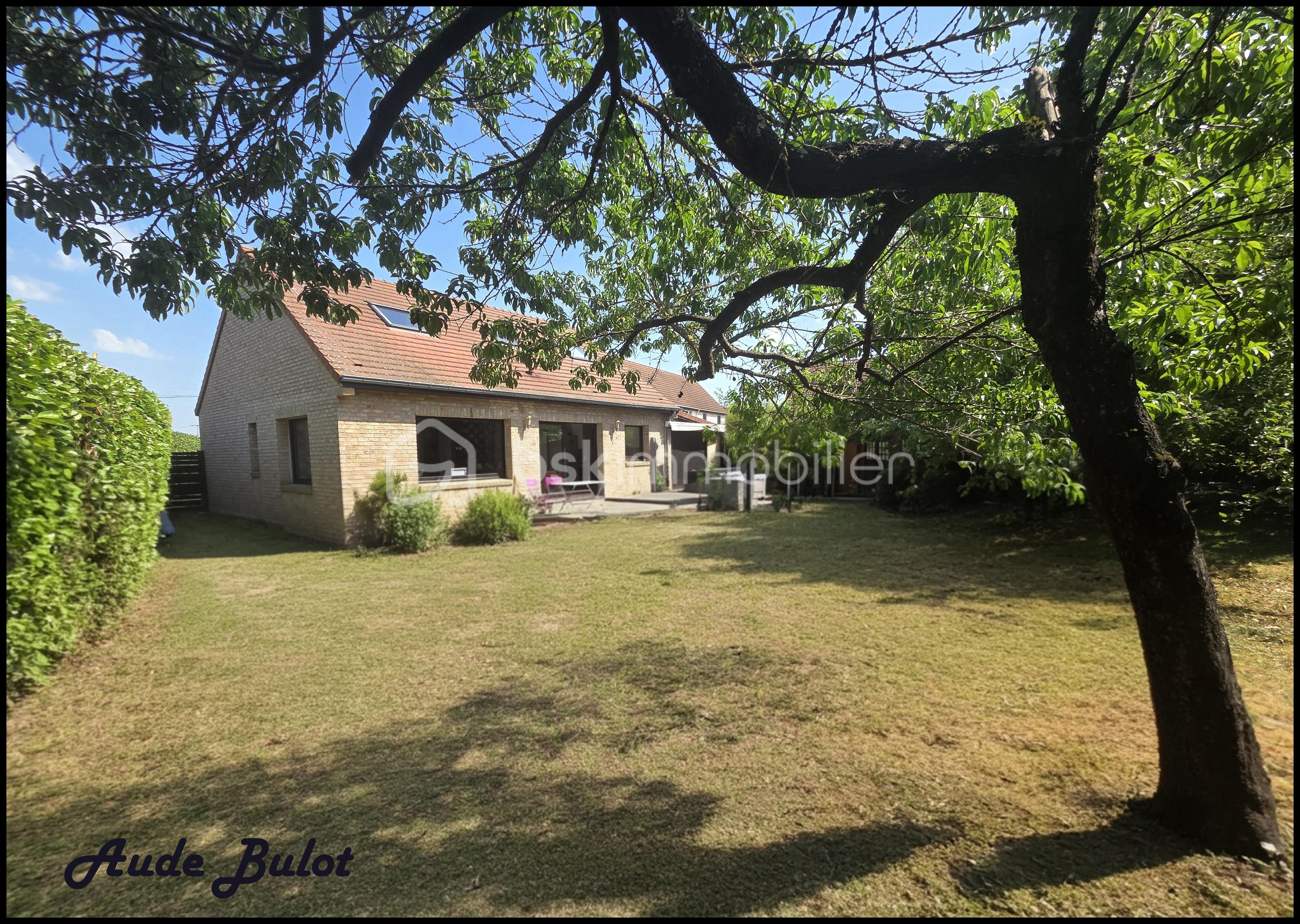 Maison 5 pièces 110 m² · à Saint-Amand-les-Eaux · 110 m² · 349 000 €