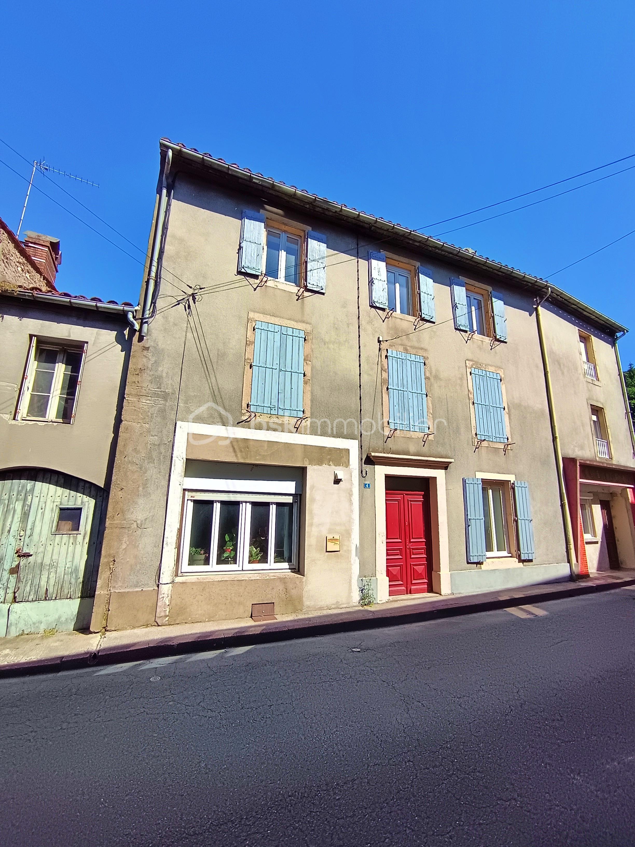 Façade 1 Mr Paternoster.jpg