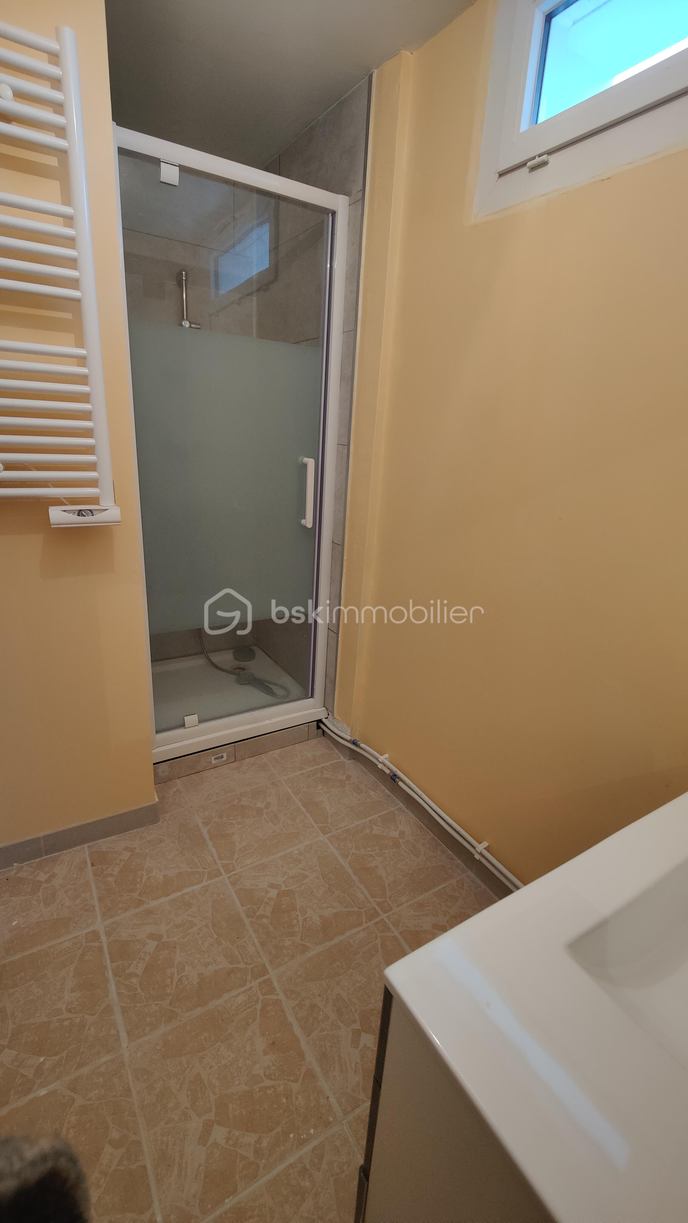 Immeuble de 195 m² - IMG20251211154333.jpg