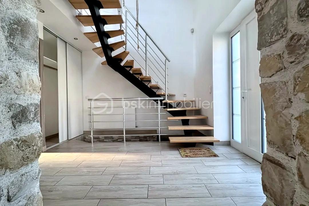 Maison de 106 m² - hoqi-8b211bfc1d2a4d35a8f3c09707deffbd.JPG