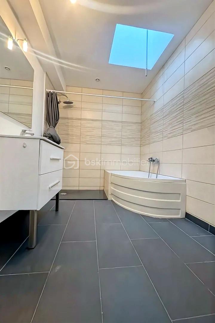 Maison de 106 m² - hoqi-1f259b31b41f4c6c88697fe990119ab6.JPG