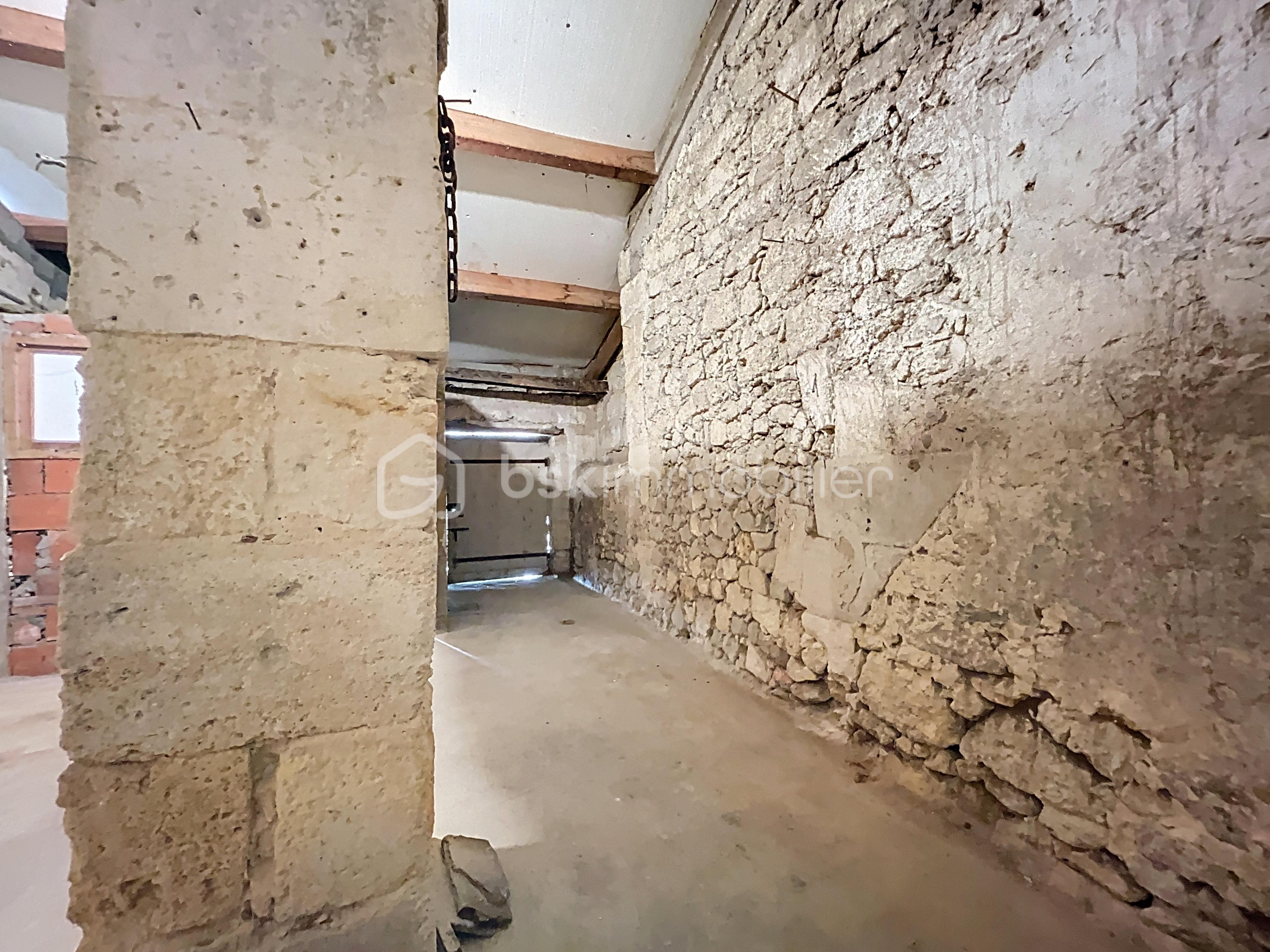 Maison de 200 m² - genissac_00011_e221986.jpg