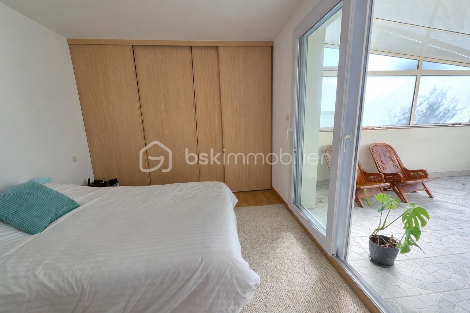 ChatGPT Image 20 mars 2026, 23_53_40.png