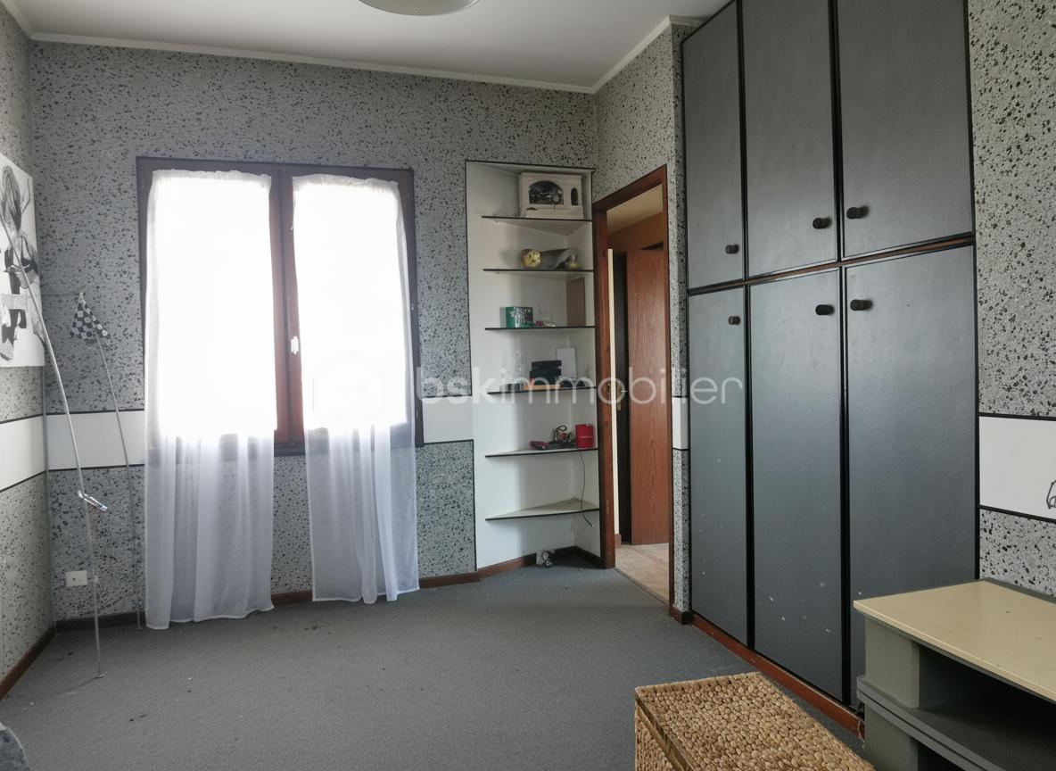 Maison de 120 m² - 11-CH 2 ETAGE - VIDE.jpg