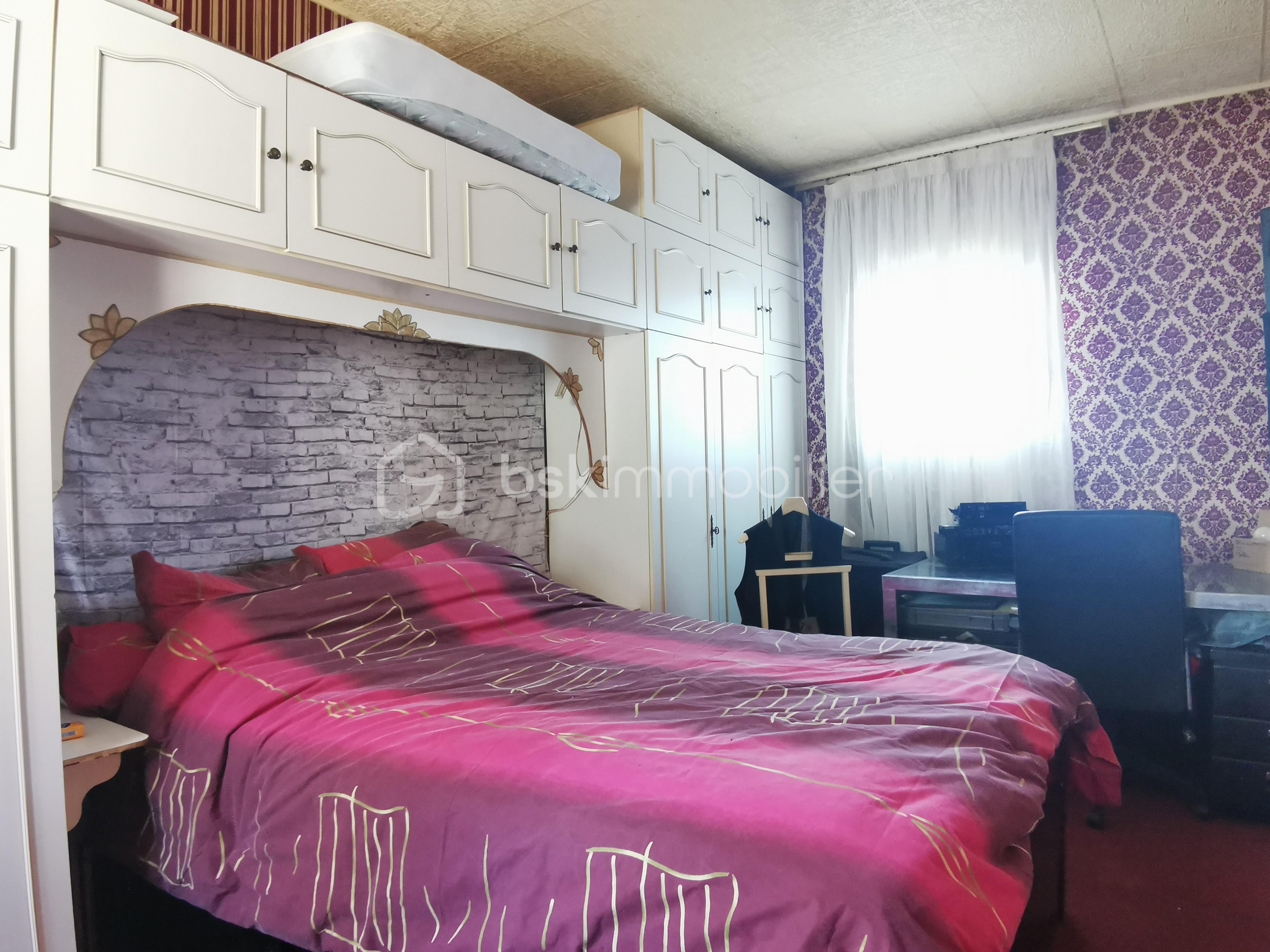 Maison de 120 m² - 10-CH 1 ETAGE.jpg