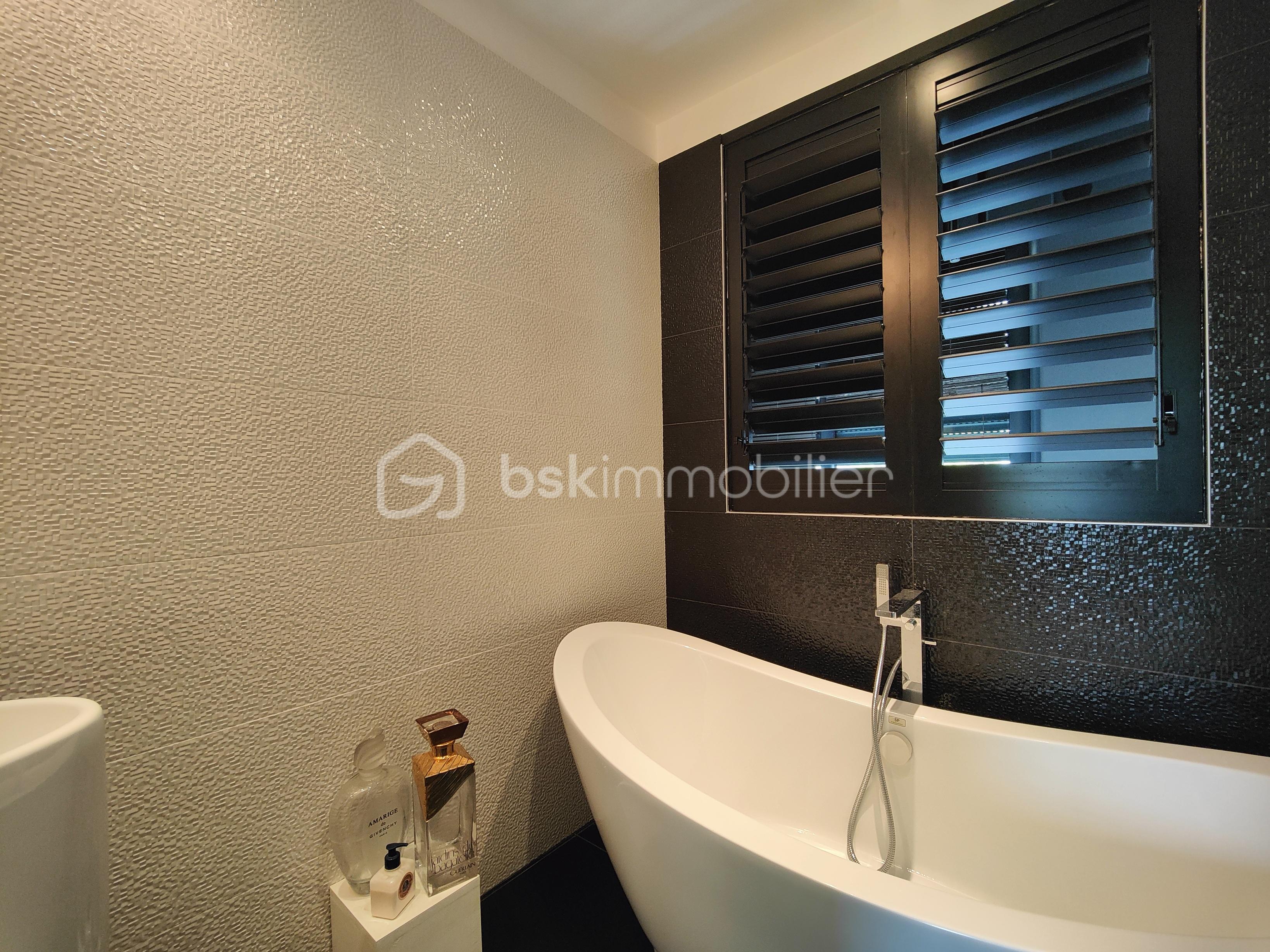 Maison d architecte de 160 m² - IMG20241007115439.jpg