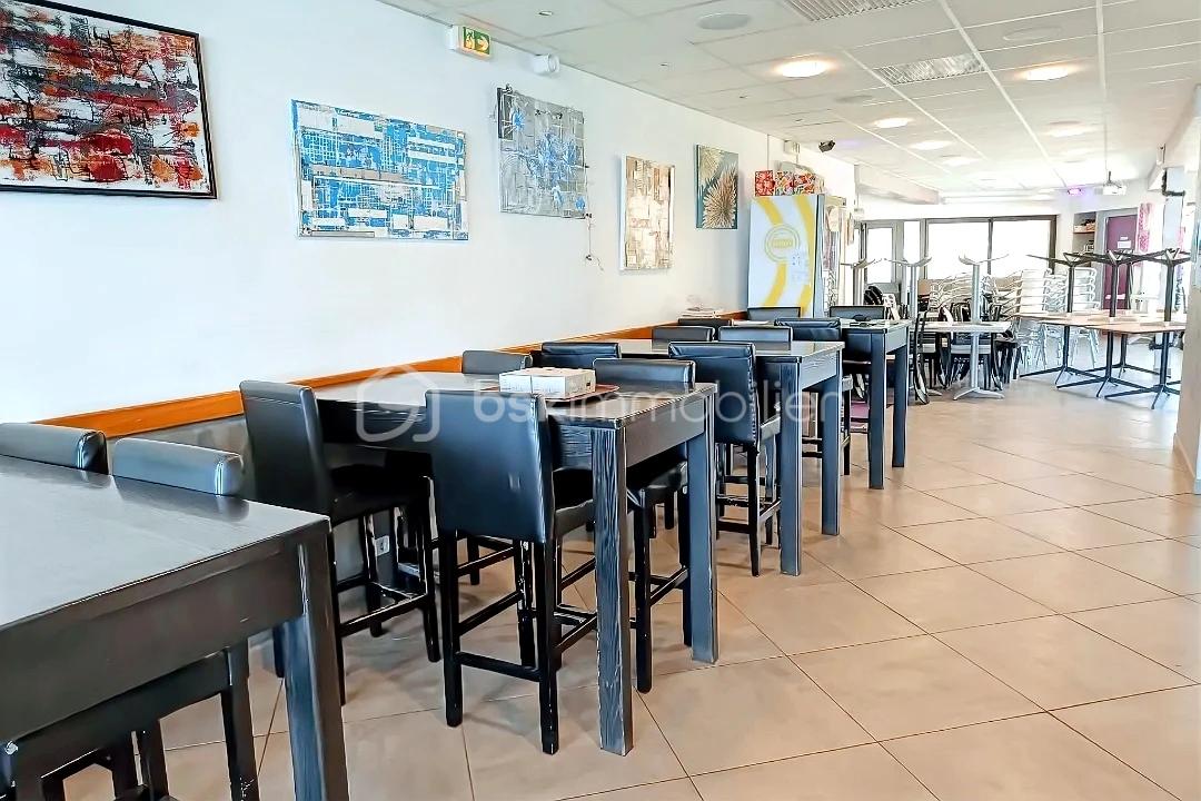 Fonds de commerce - hoqi-9c2f38e3561d43c0b3da8665e6363a44.jpg