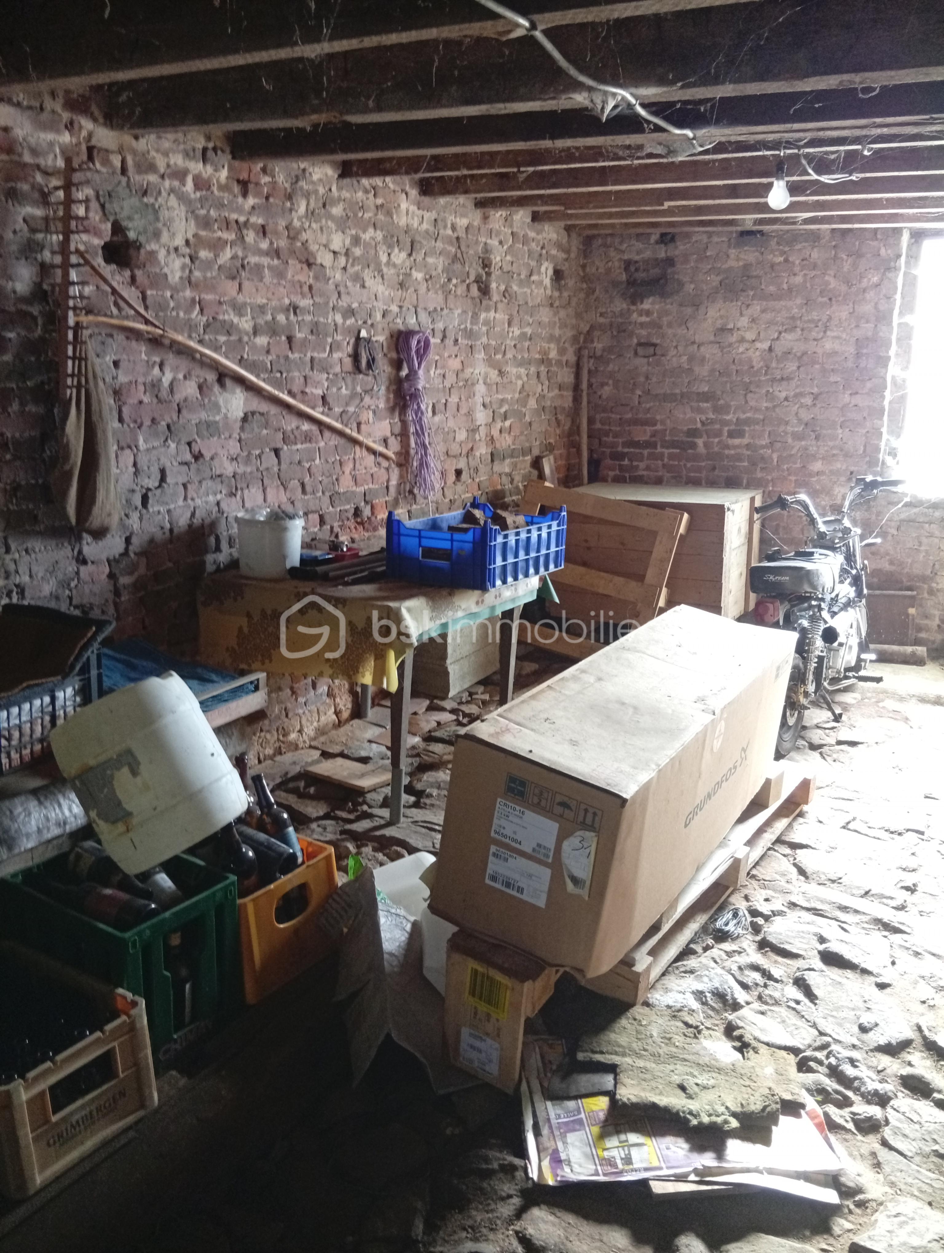 Maison ancienne de 147 m² - Grange 2 Regniowez.jpg