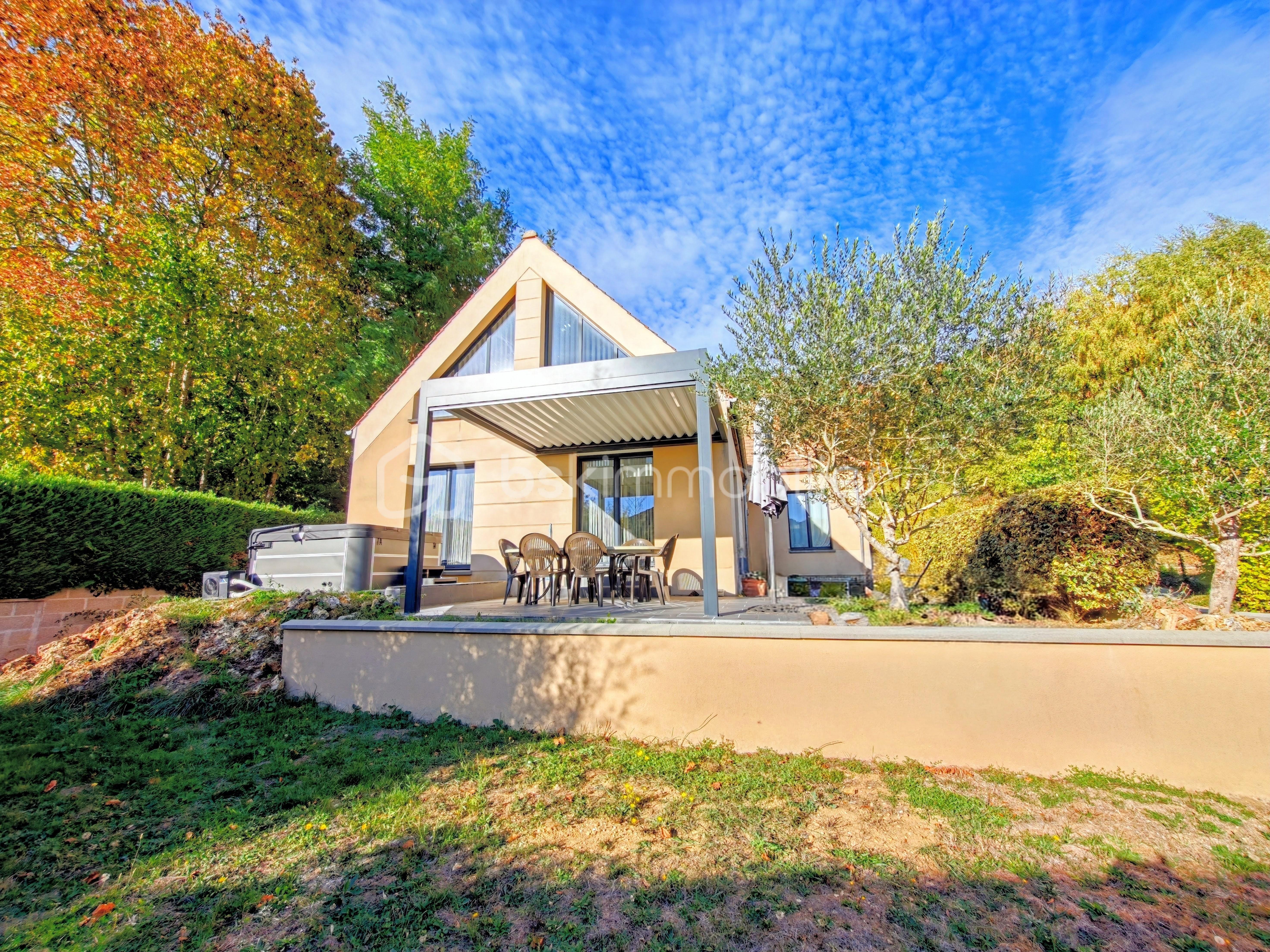 Maison 6 pièces 155 m² · à Châteaufort · 155 m² · 795 000 €