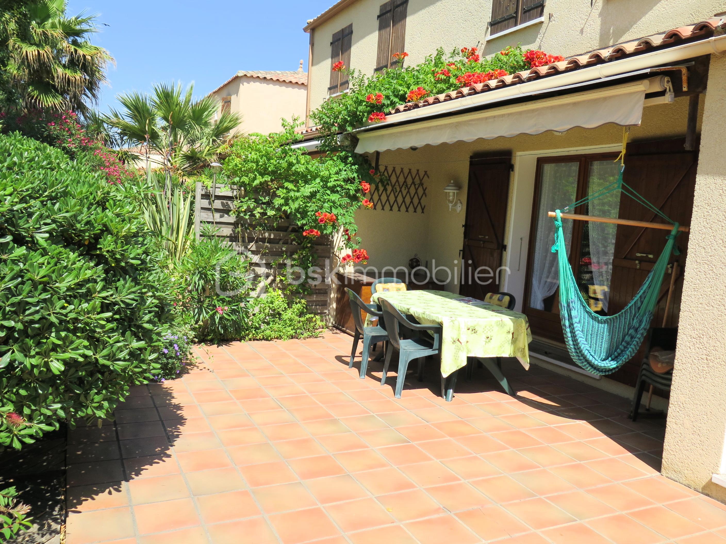 04_Bastides Villa N°10_terrasse_06.JPG