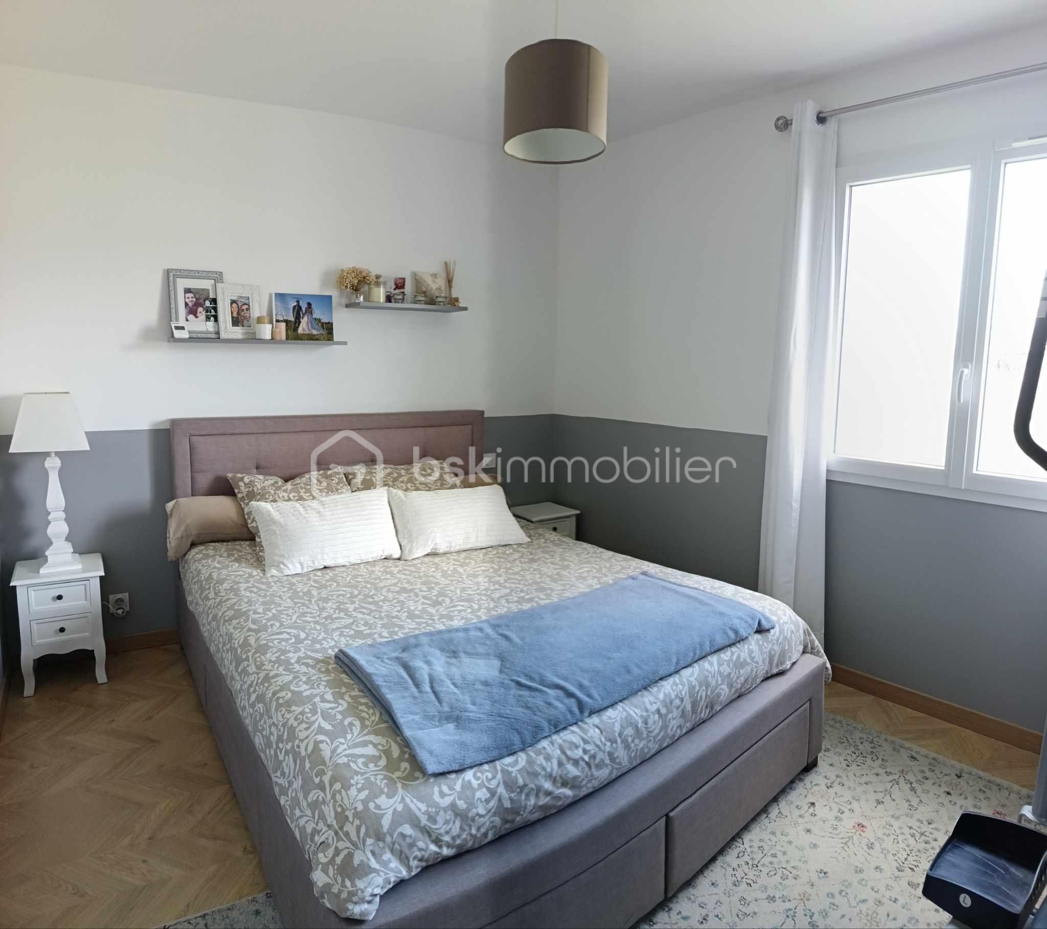 Maison de 105 m² - PHOTO CHAMBRE 1.jpg