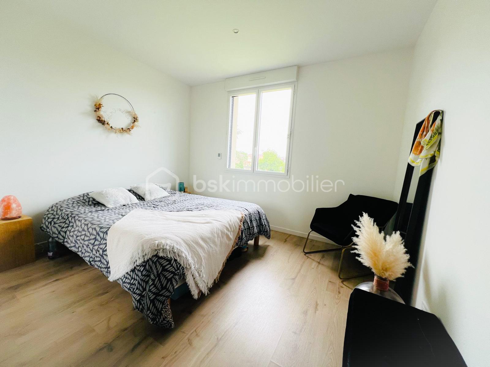 Appartement de 71,68 m² - CHAMBRE PARENT 1 PHOTOSHOP.jpg