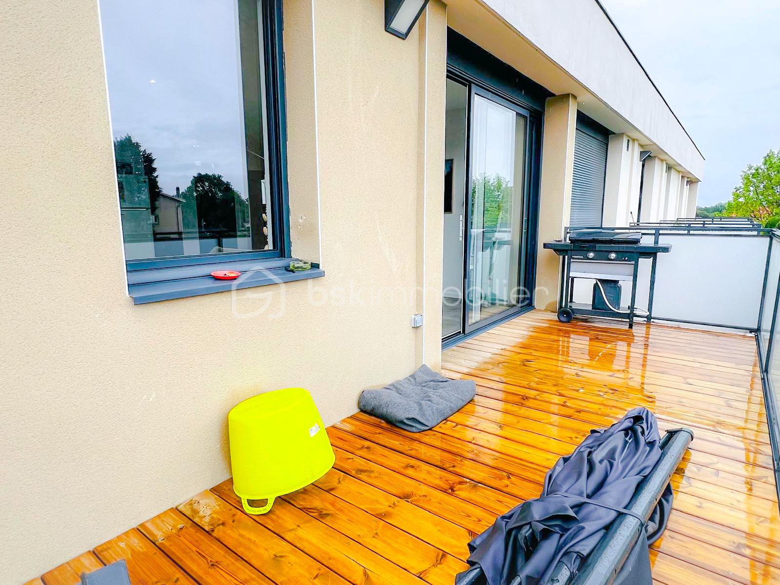 Appartement de 71,68 m² - TERRASSE AVEC PHOTO SHOP.jpg