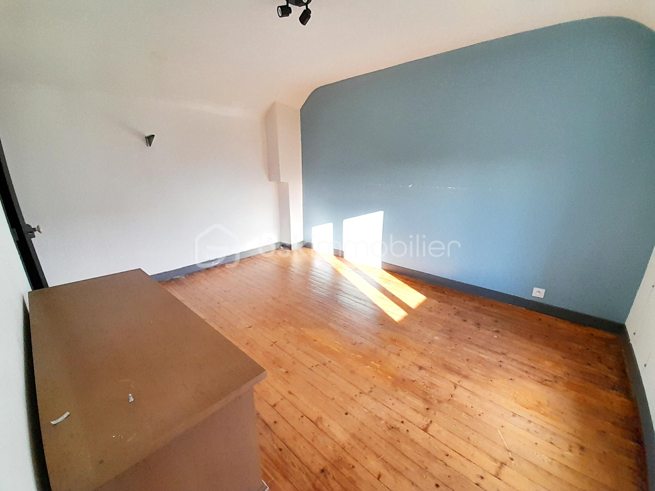 Maison traditionnelle de 128 m² - Polish_20251228_204829354.jpg