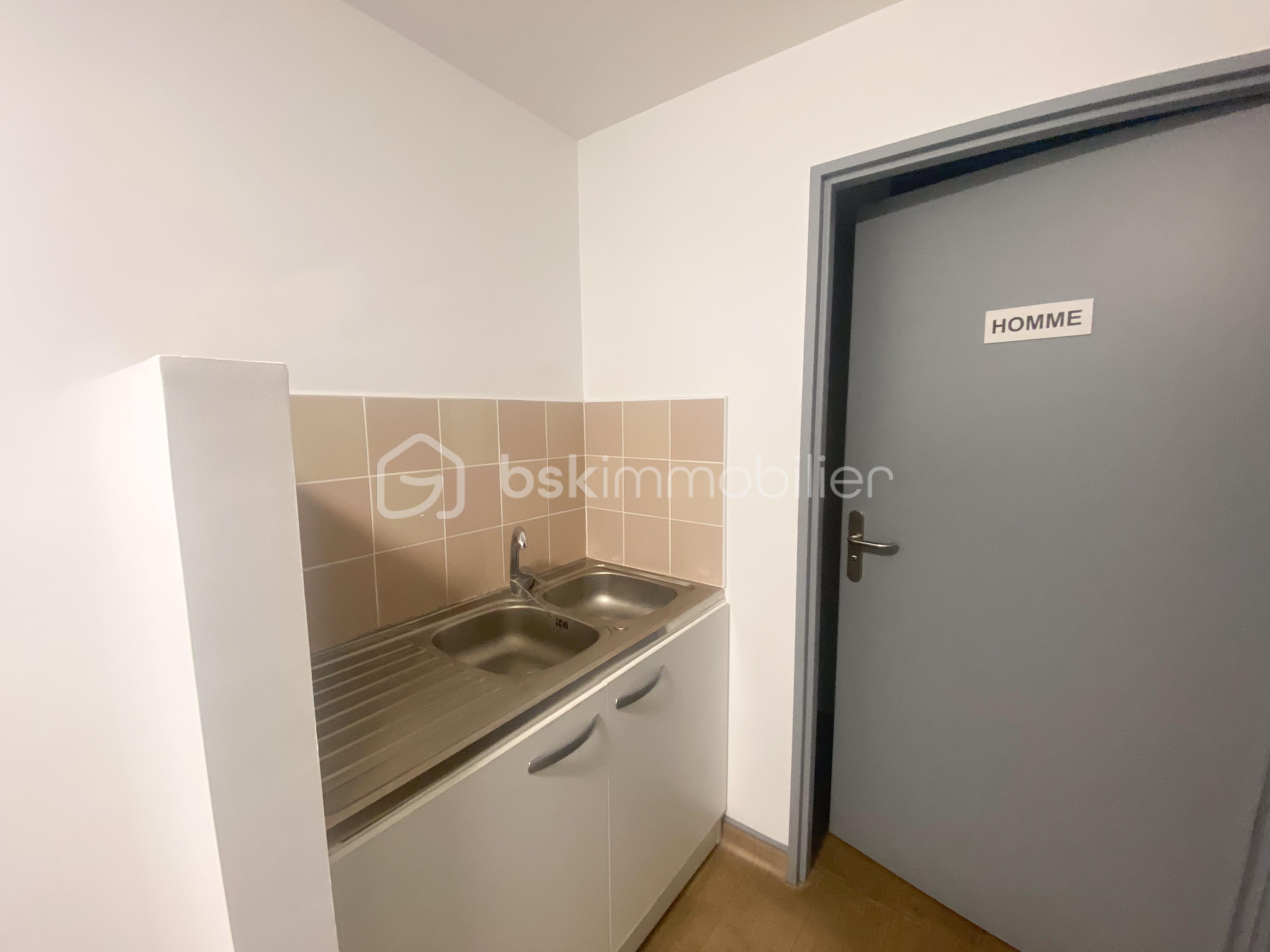 Bureau de 74 m² - IMG_8252.jpg