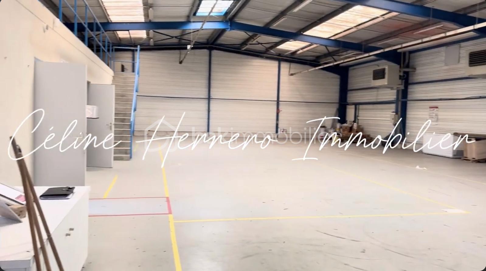 Local d'activités de 490 m² - Capture d’écran 2026-02-13 à 07.49.44.png