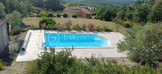Maison provencale de 177 m² - 8b40f7dc-53e6-413b-af2b-4caaa1a38d72.JPG