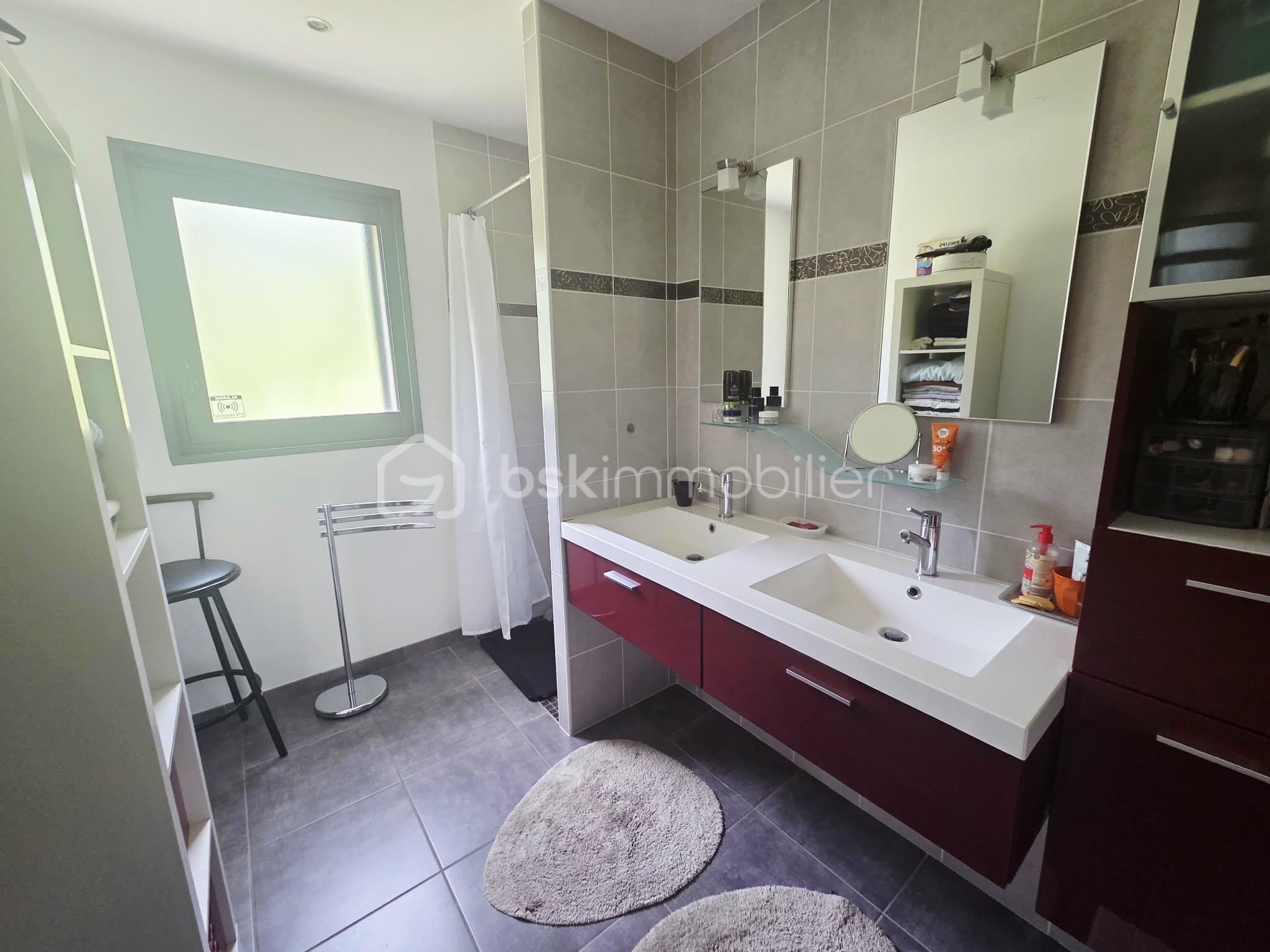 Maison de 102 m² - 4f1322fa-fdf0-4834-b3c4-75389f767bc9.jfif