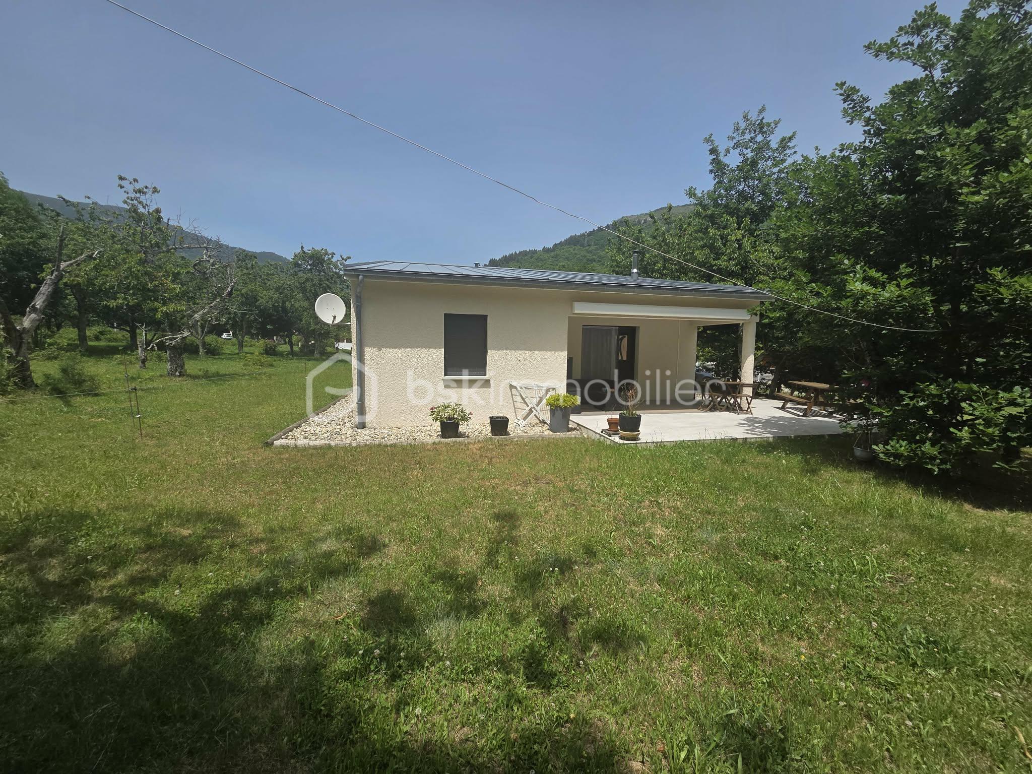 Maison de 102 m² - 22095e45-d72e-4931-98a9-13ede90b3336.jfif