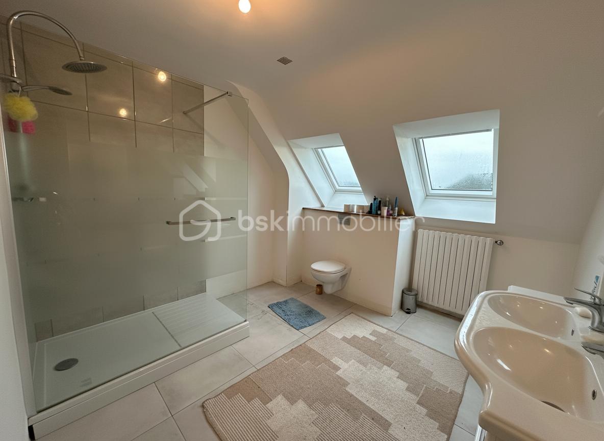 Maison de 208 m² - generated_2025-12-18T21_38_06.395.jpg