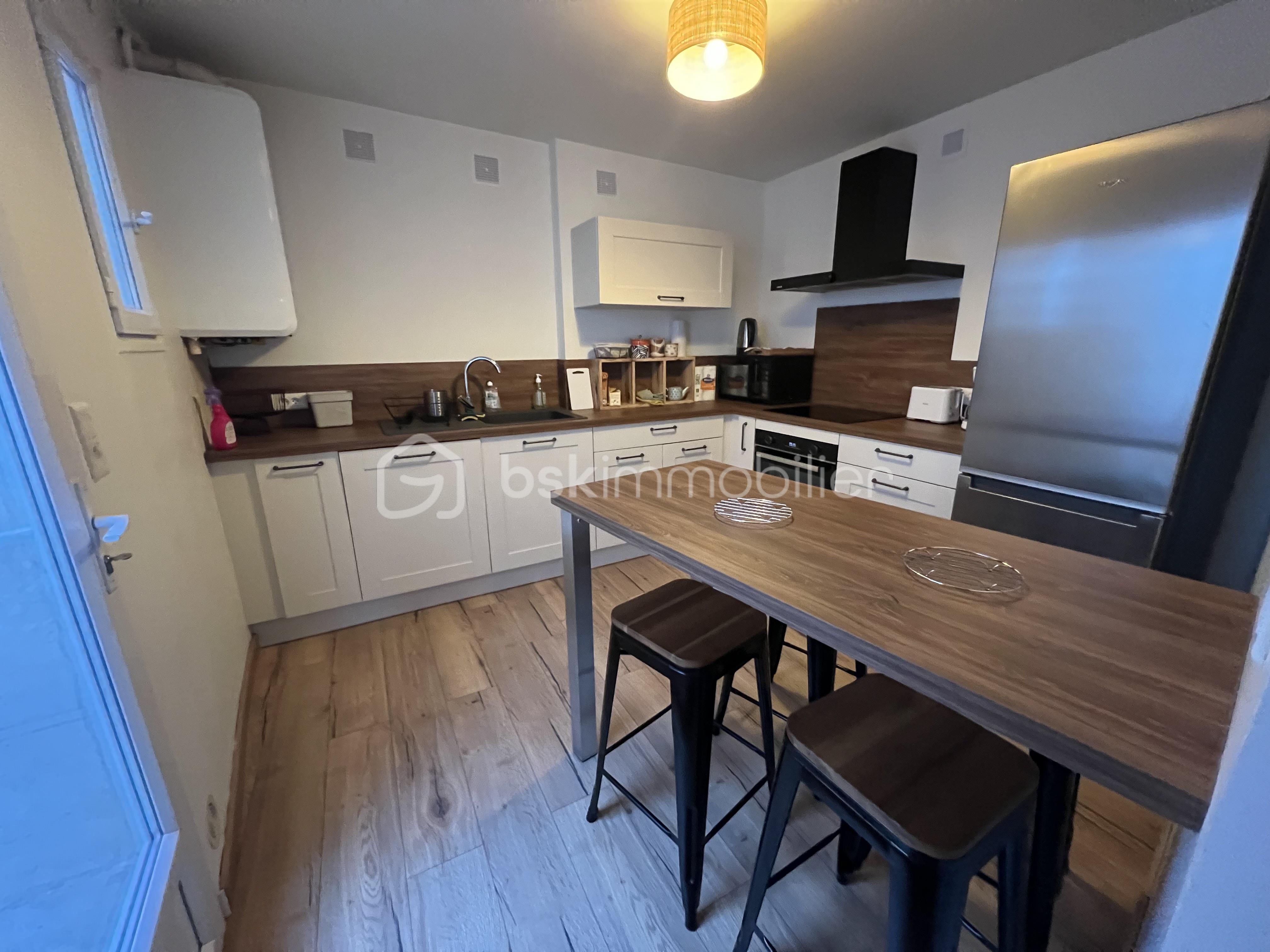 Maison ancienne de 89 m² - CUISINE A:E LOCHES.jpg