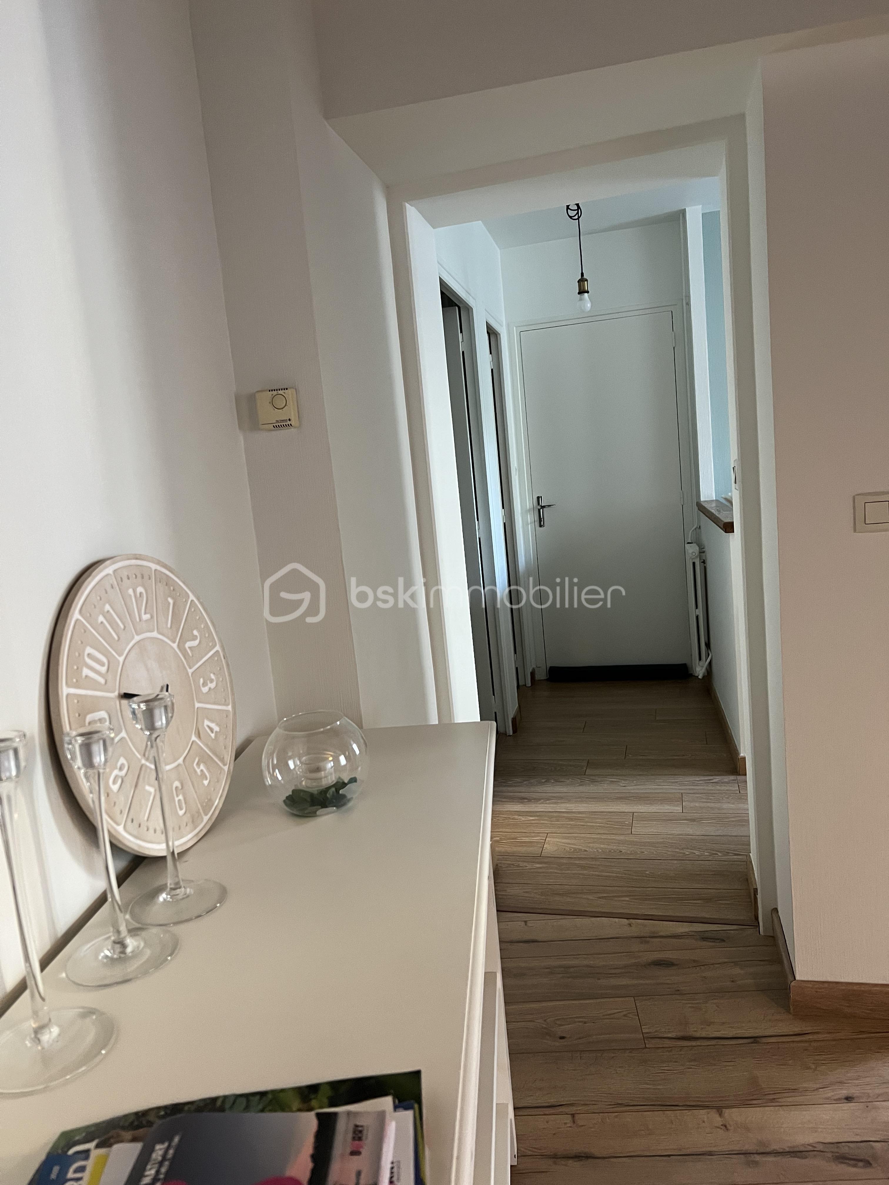 Maison ancienne de 89 m² - DEGAGEMENT LOCHES.jpg
