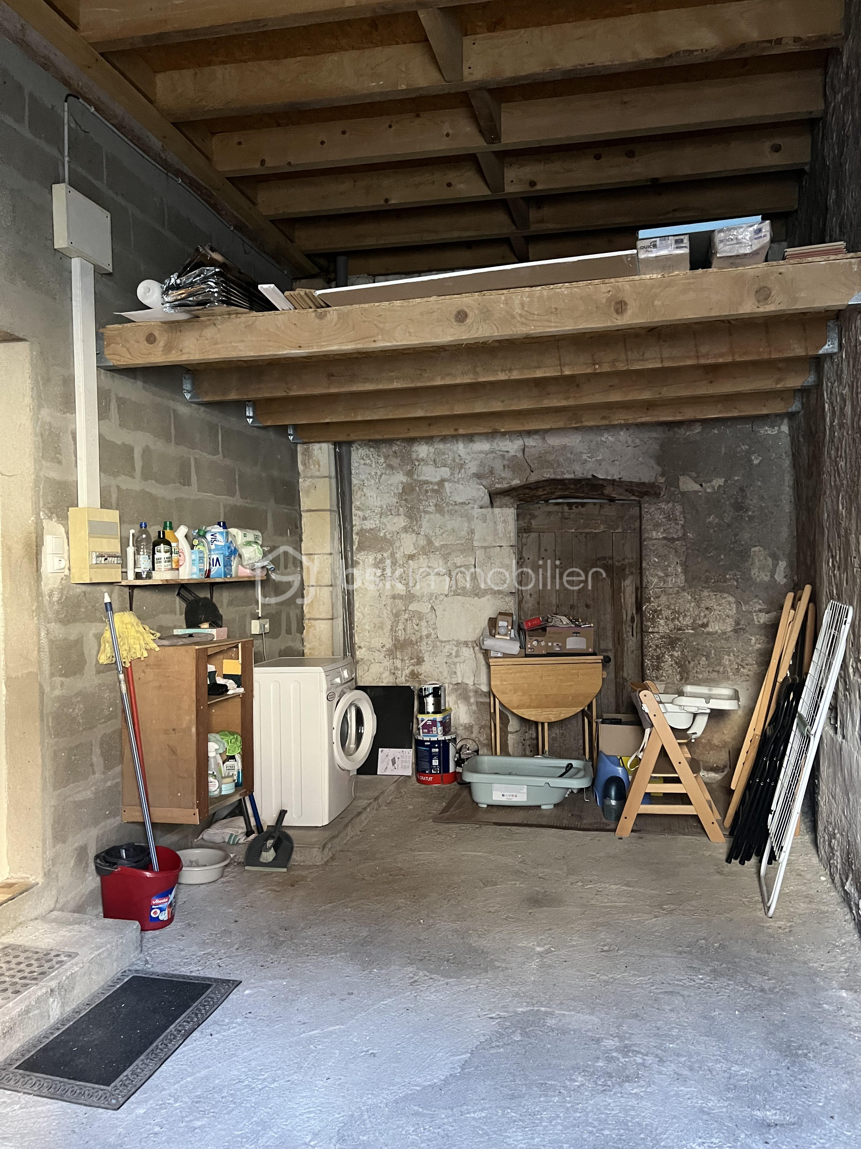Maison ancienne de 89 m² - GARAGE.jpg
