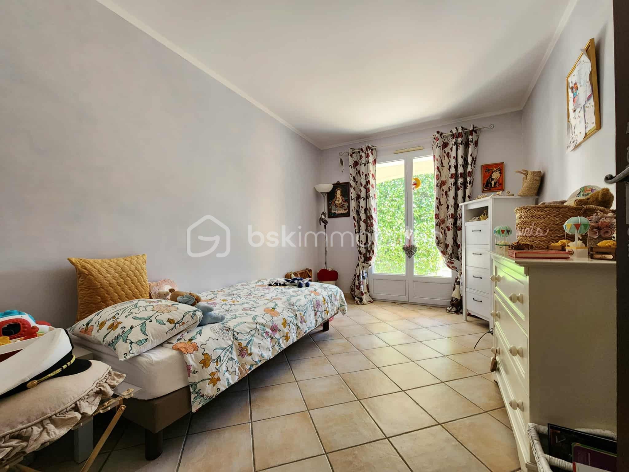 Villa de 129 m² - 2260151f-5a2f-4dab-8ee6-d180a68ddfc1.jpg