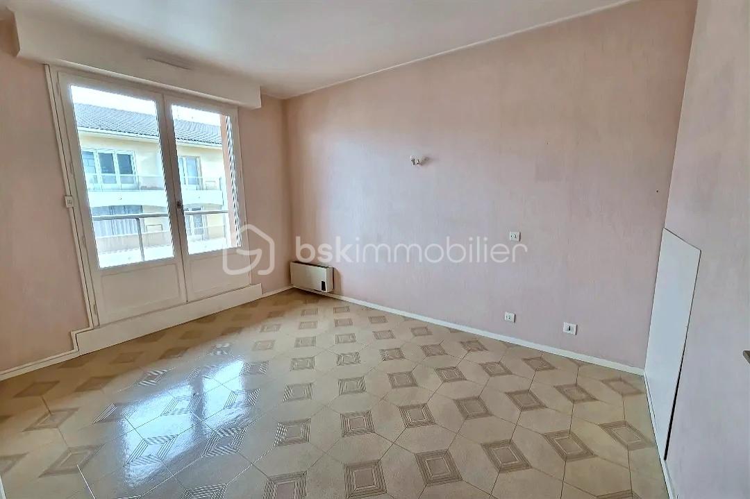 Appartement de 92 m² - hoqi-736ea7fe68f247ffa8dca55449da7b9c.jpg