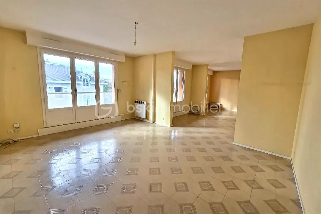 Appartement de 92 m² - hoqi-f7b63dcc78ce46af841899ba54569121.jpg