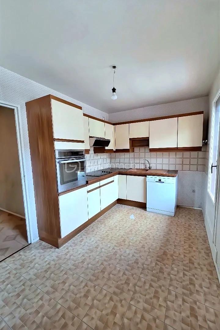 Appartement de 92 m² - hoqi-0eebb23be39f47f8afdaea765657890b.jpg