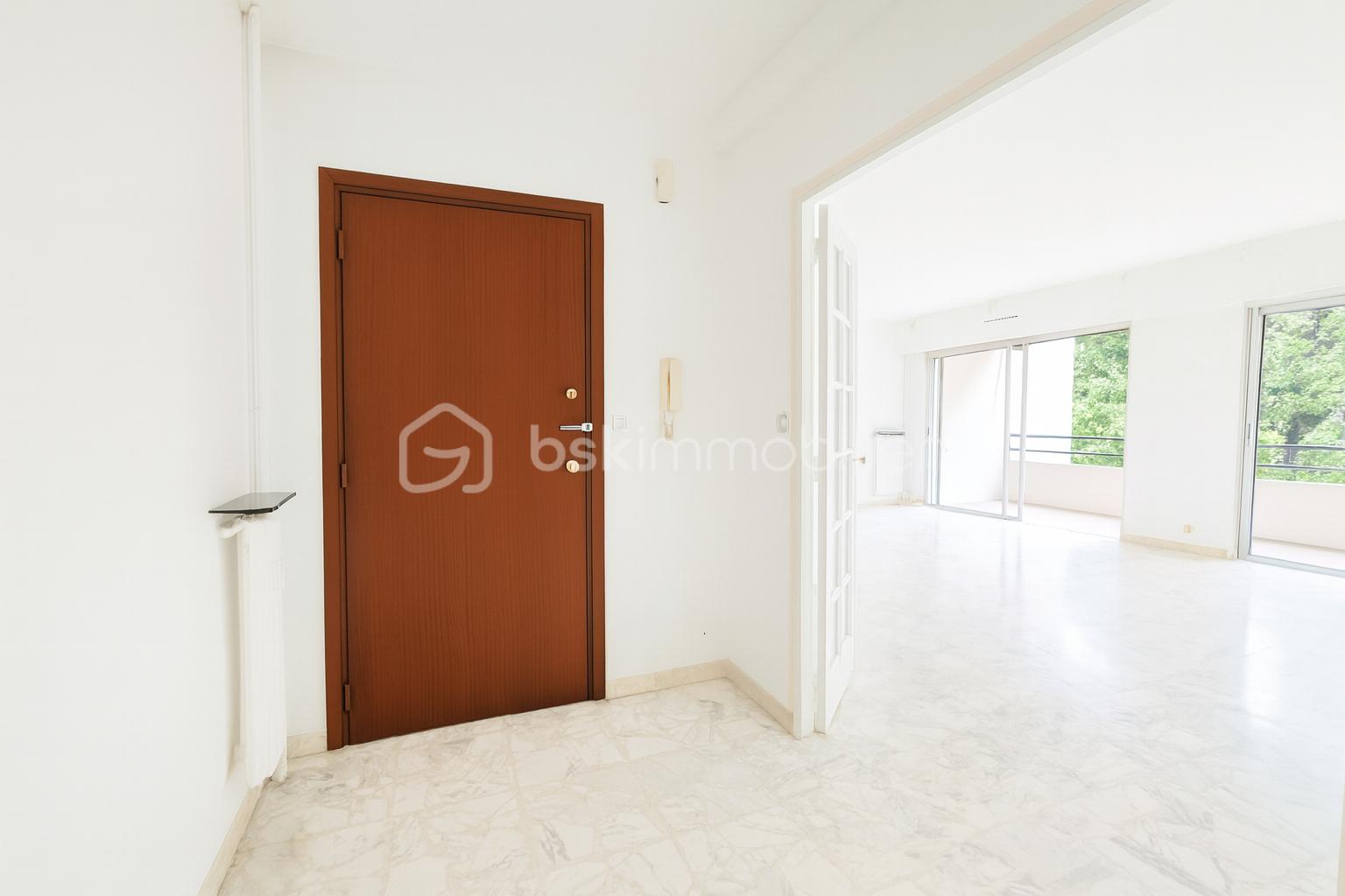 Appartement de 75,70 m² - hall d entree 1, 15_05_26.png