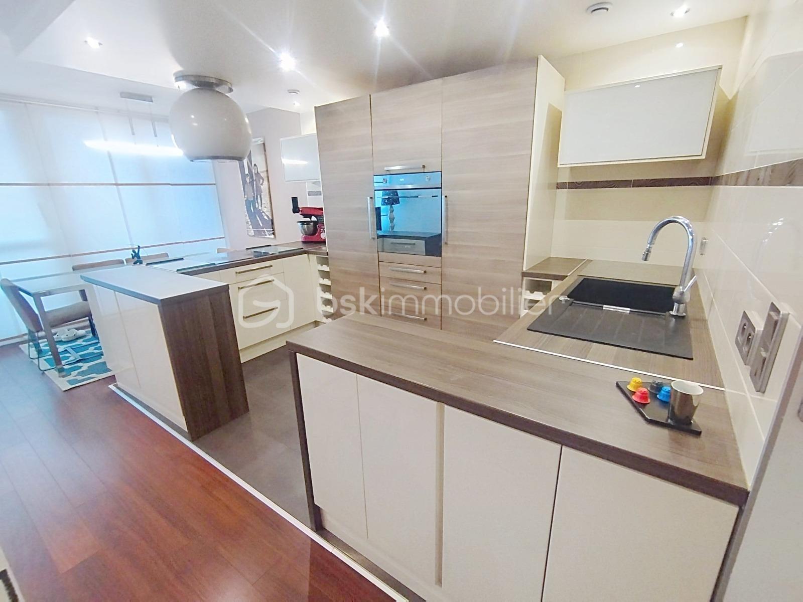 WhatsApp Image 2026-04-08 at 16.36.07r.jpeg